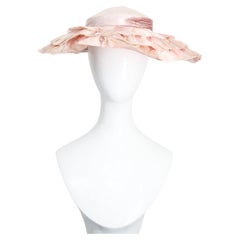 Vintage 1950's Pink Velvet Saucer hat 1950s wide Brim pink petal sun hat