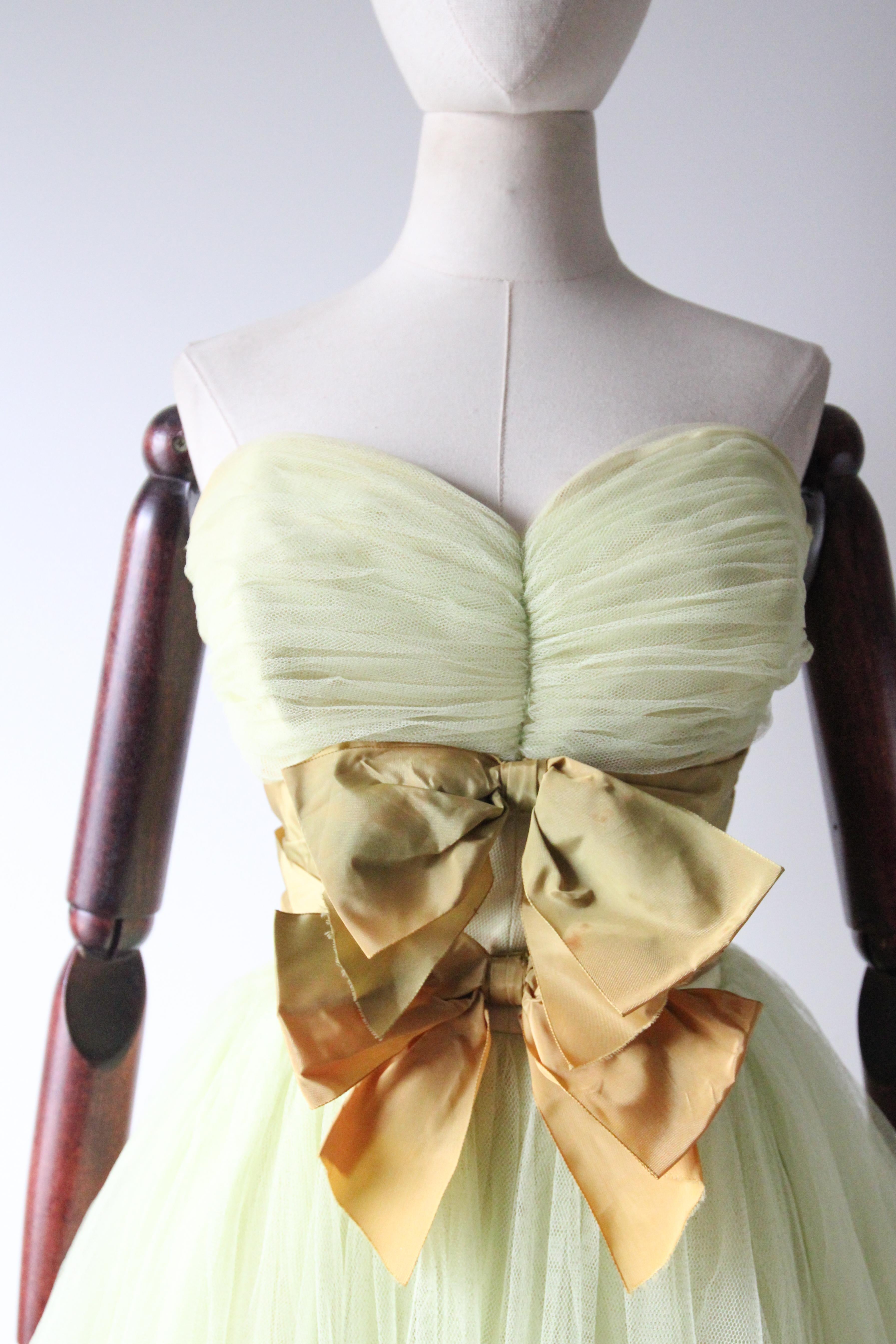 Beige Vintage 1950's Pistachio Green Tulle Dress Strapless Sweetheart Neckline UK 6 For Sale