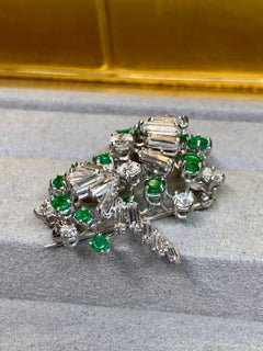 Vintage 1950’s Platinum Baguette Diamond Emerald Spiral Brooch Necklace 6.50ctwP