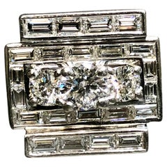 Anillo de cóctel angular plano de diamante redondo baguette de platino de los años 50 vintage