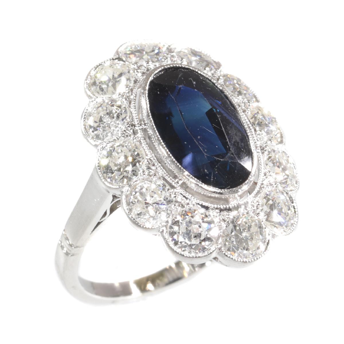 Vintage 1950s Platinum Diamond and Sapphire Engagement Ring, Lady Di Style For Sale 3