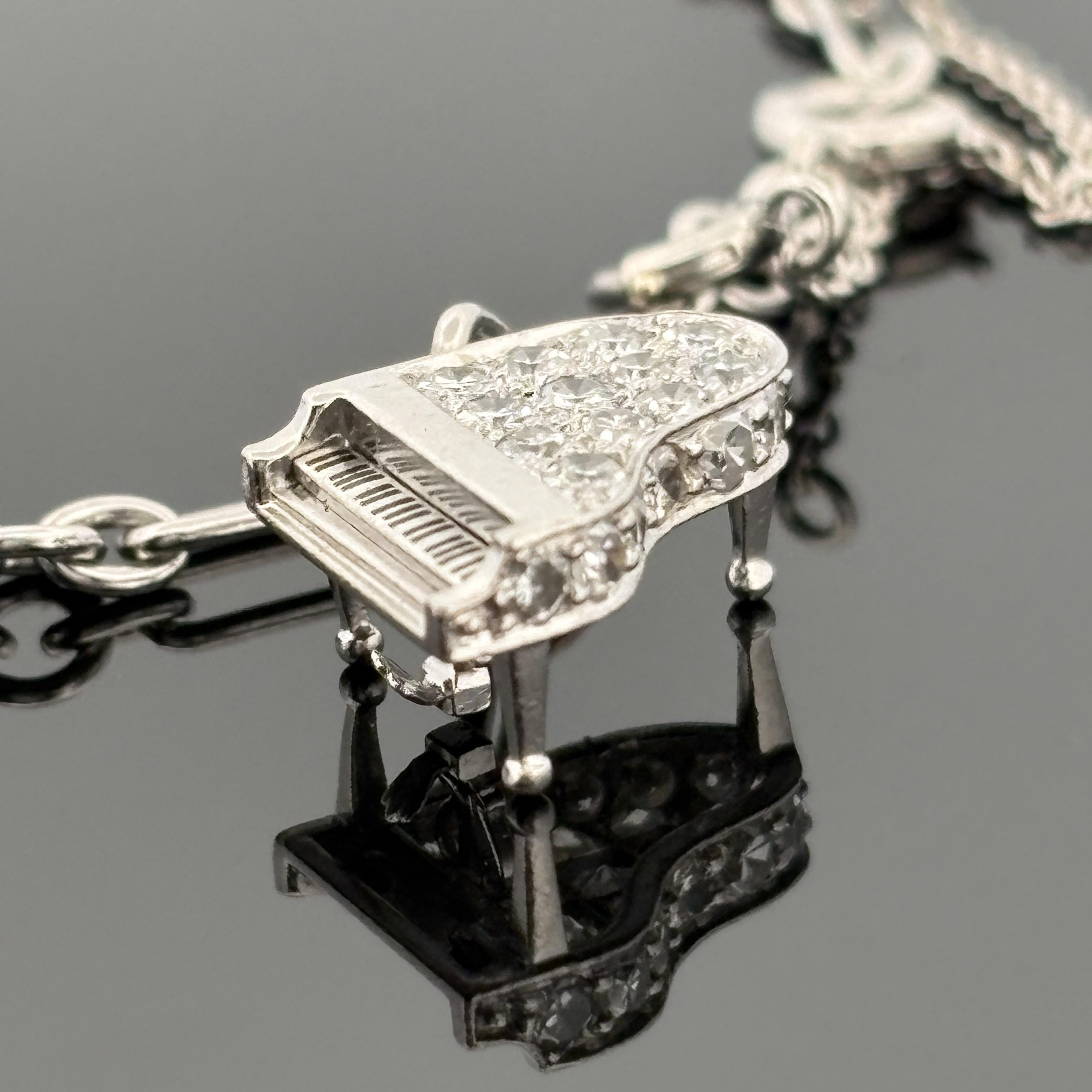 Art déco Vintage 1950s Platinum & Diamond Charm Bracelet en vente