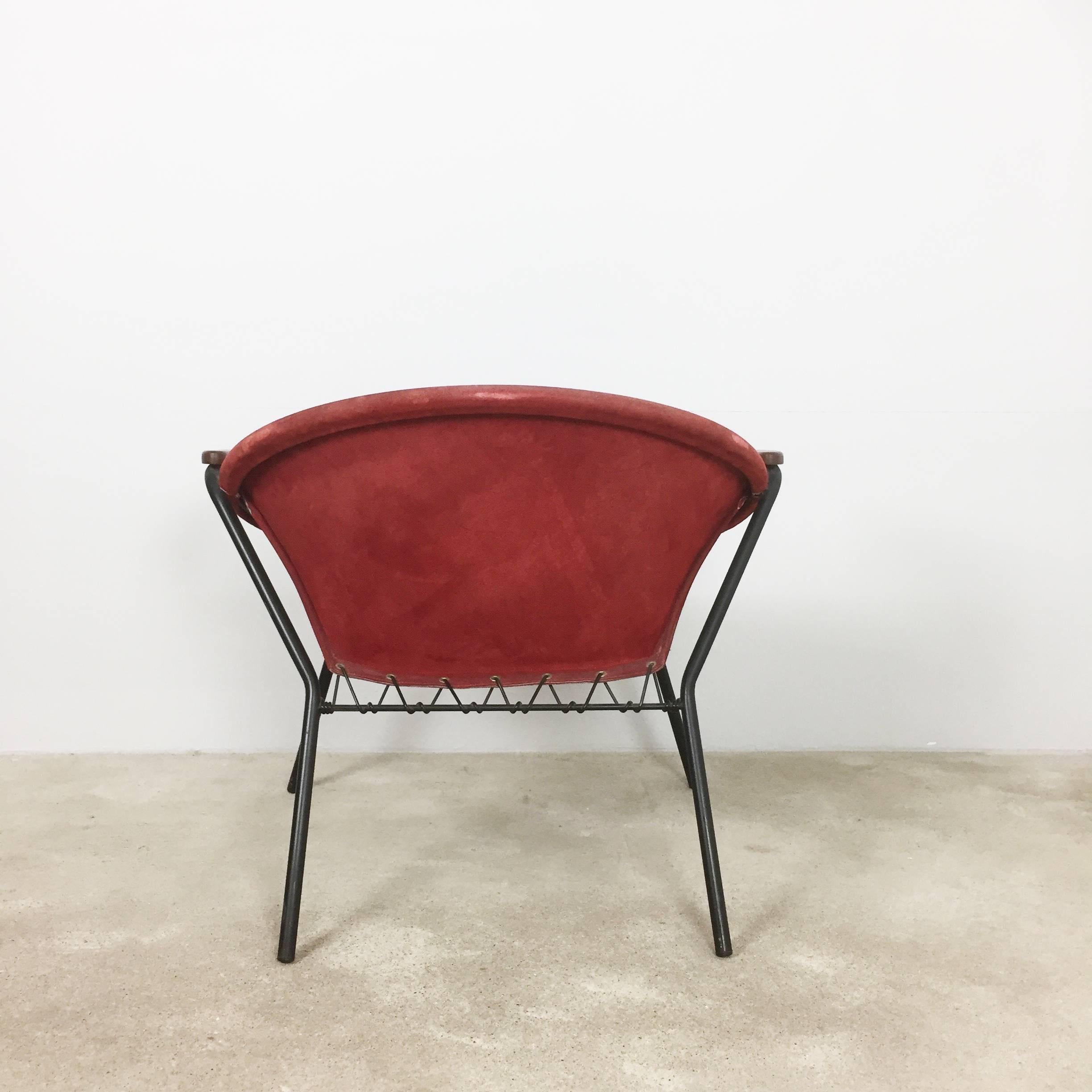 Vintage 1950s Real Red Leather Balloon Easy Chair by Hans Olsen for LEA, Denmark In Good Condition In Kirchlengern, DE