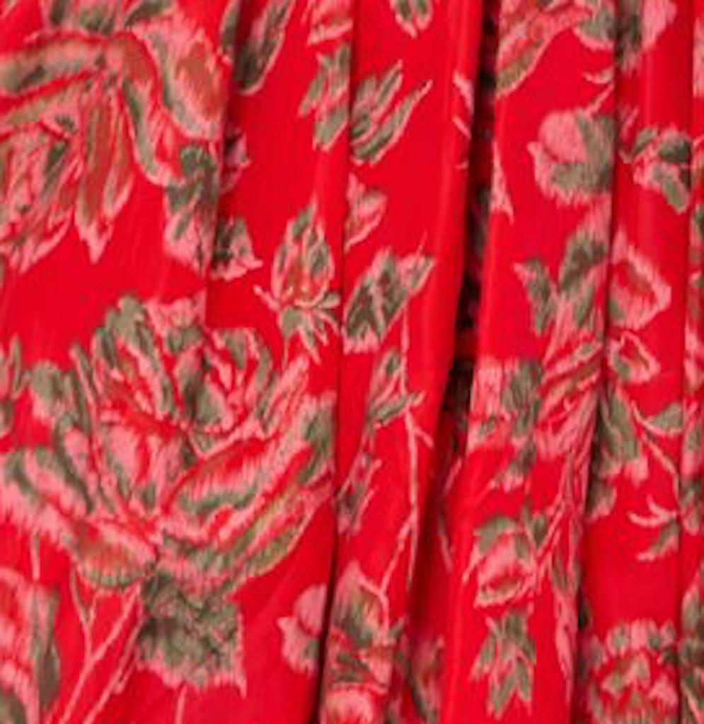 Vintage 1950s Red Floral Rose Print Sleeveless Tulip Dress In Excellent Condition In London, GB