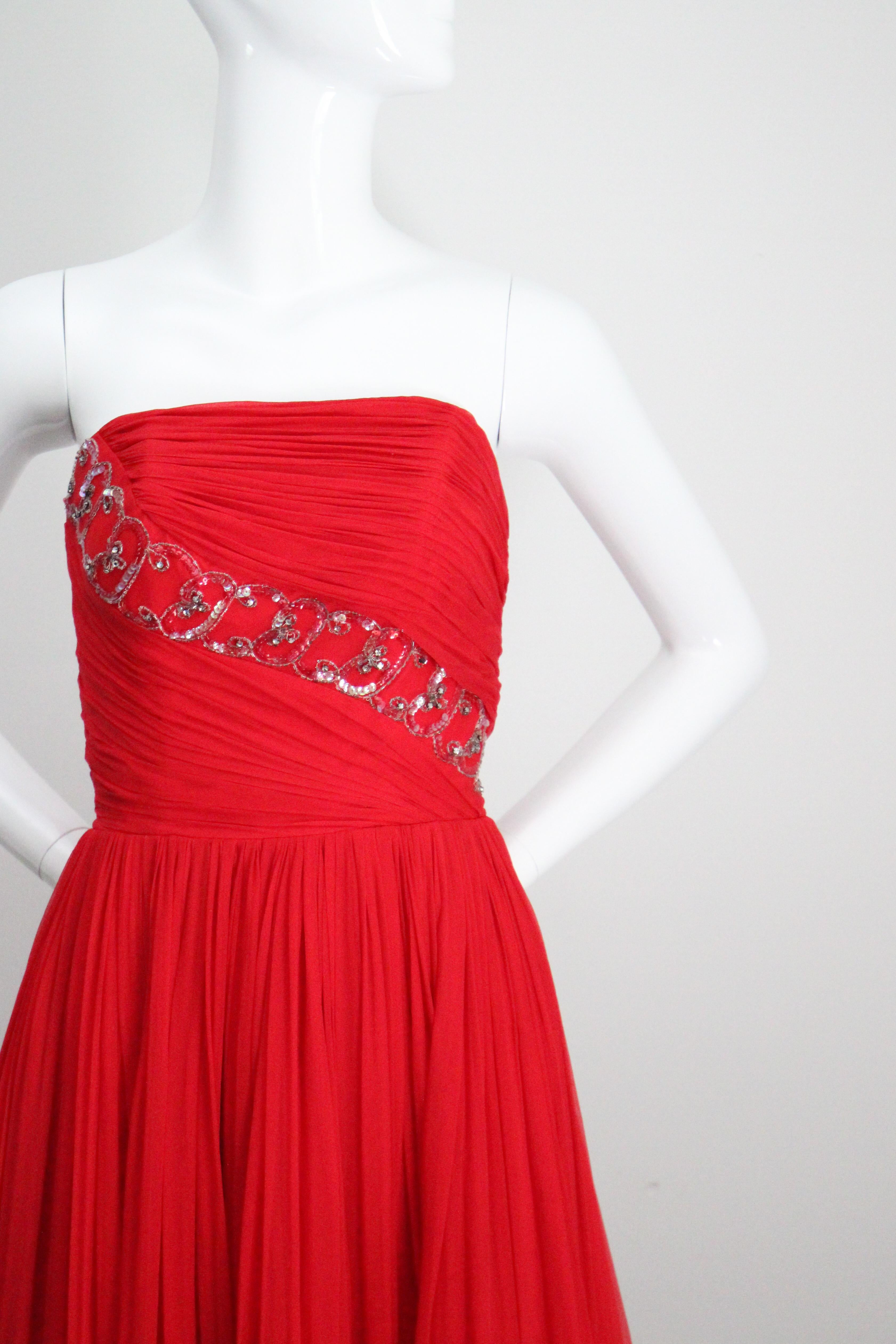 Vintage 1950's Red Silk Strapless Cocktail dress 1950 beaded dress UK 1-4 US 0-2 In Good Condition For Sale In Cheltenham, GB