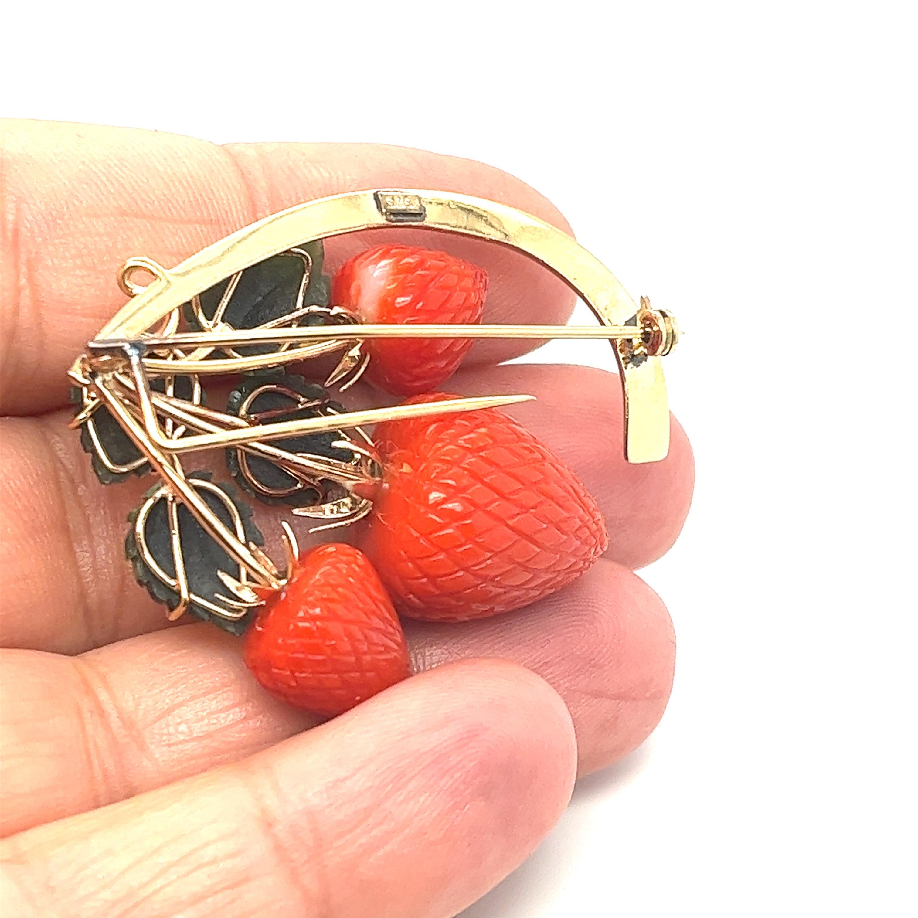 Women's or Men's Vintage 1950s Retro Brooch with Natural Coral Strawberries & Jade Leafs