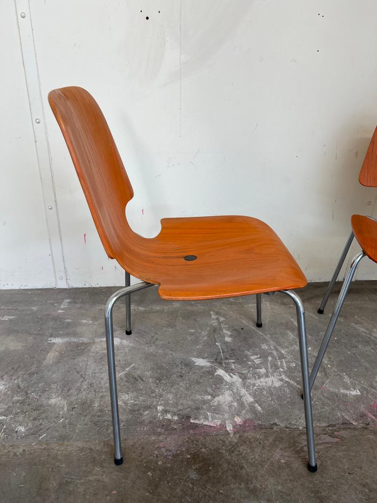 Vintage 1950's Retro Orange chairs Fritz Hansen In Good Condition For Sale In Markington, GB