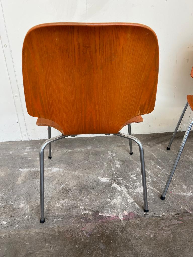 Mid-20th Century Vintage 1950's Retro Orange chairs Fritz Hansen For Sale