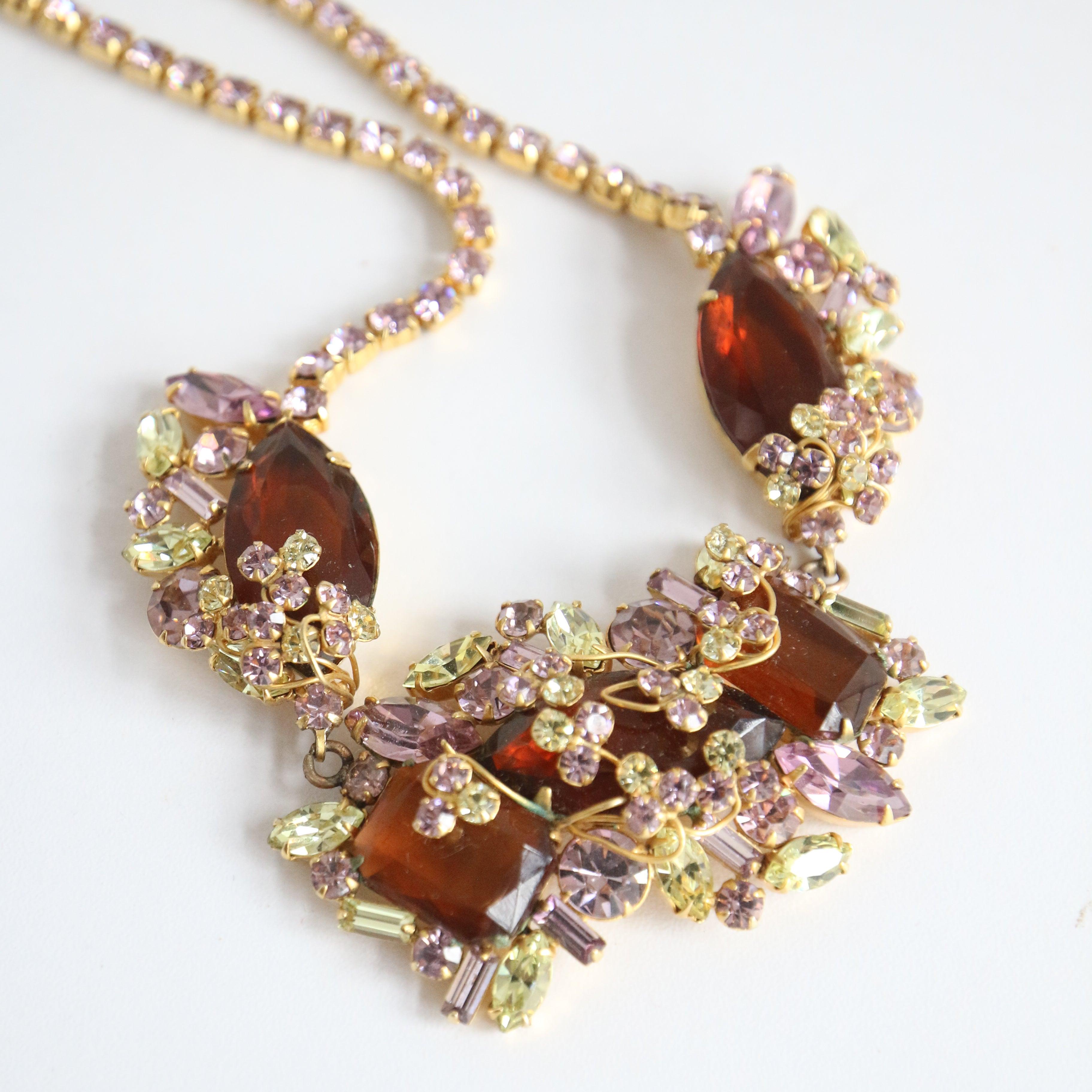 Vintage 1950's Rhinestone Necklace Lilac and Chartreuse Statement Jewel Necklace For Sale 1