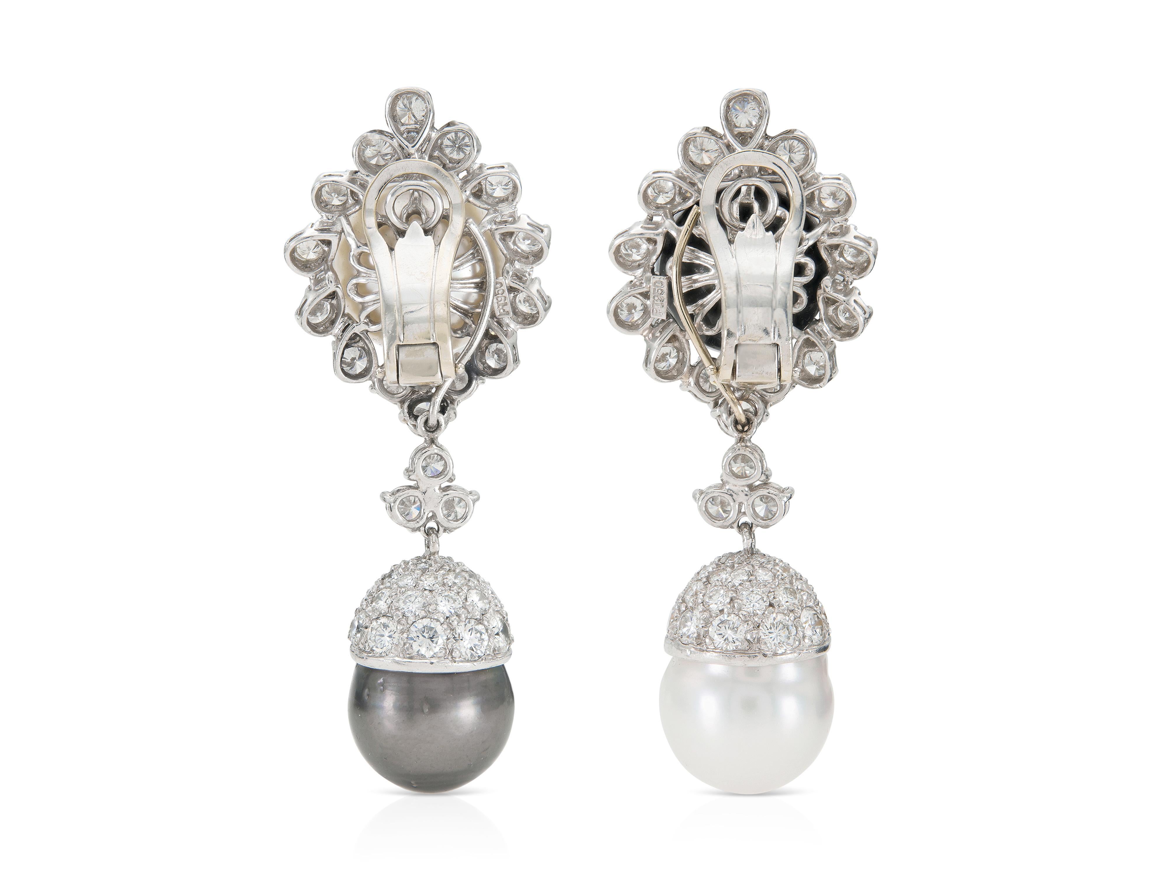 Vintage 1950s Salt & Pepper Peal Dangle Earrings In Good Condition For Sale In New York, NY