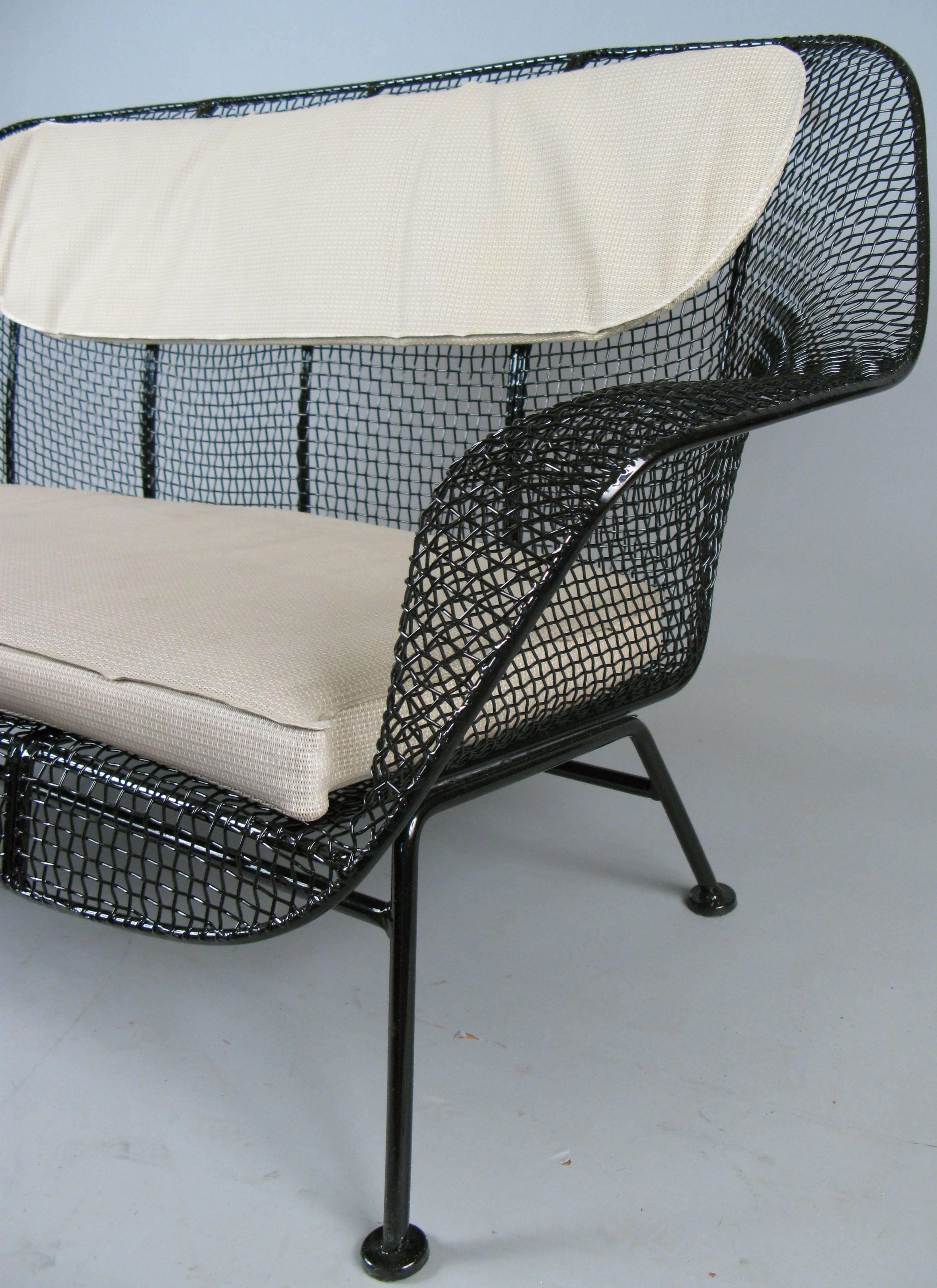 Vintage 1950s Sculptura Settee by Russell Woodard In Good Condition In Hudson, NY