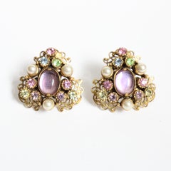 Vintage 1950s Selro Rhinestone and pearl Cabochon clip on earrings Pastel lilac