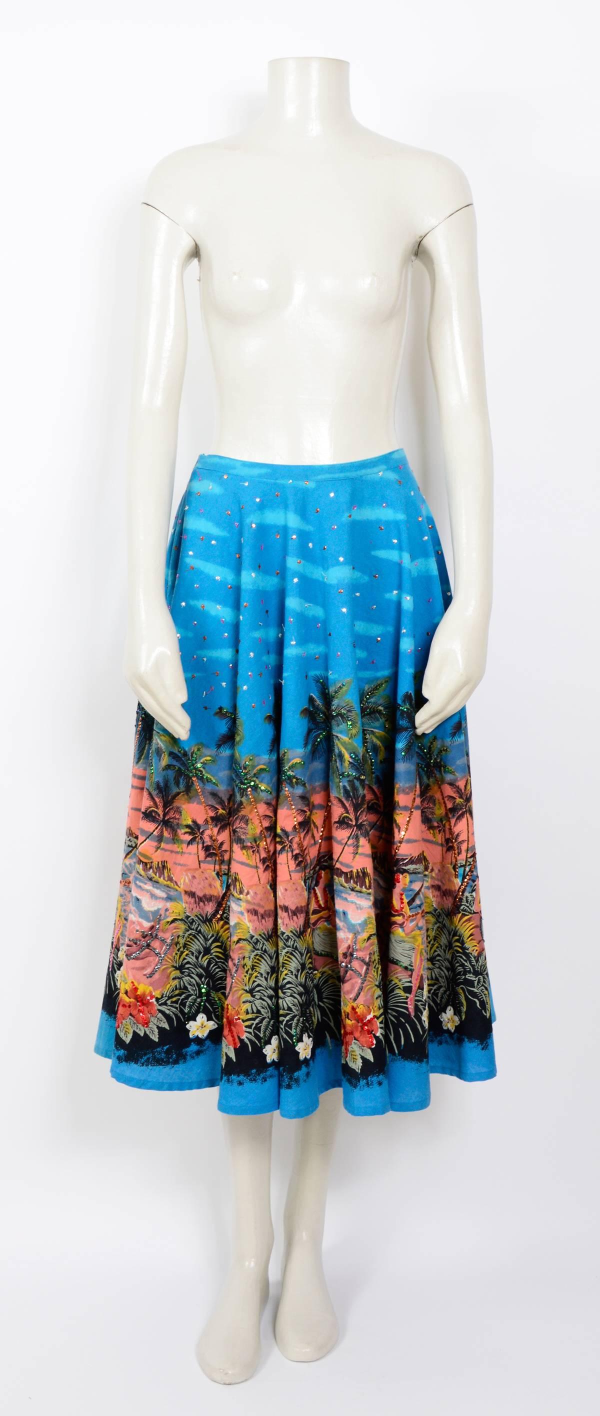 1950s style full circle sequined Hawaiian print cotton skirt.
Waist 16inch/41cm(x2) - Hip free
 