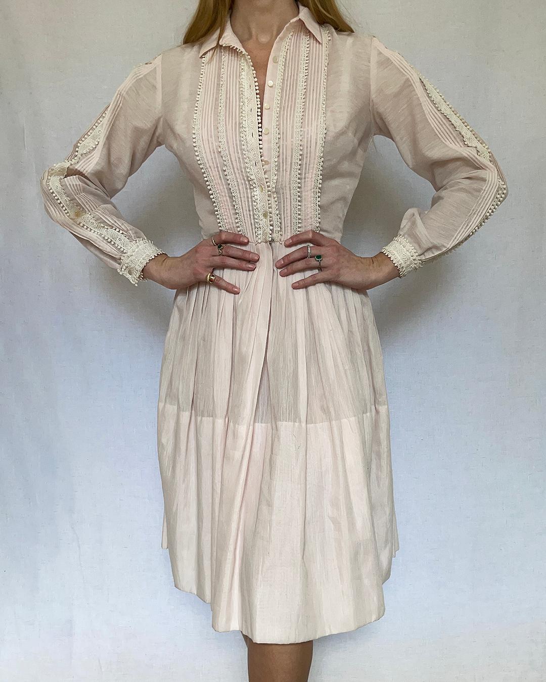  Vintage 1950s Shirtwaist Dress by L'AIGLON For Sale 3