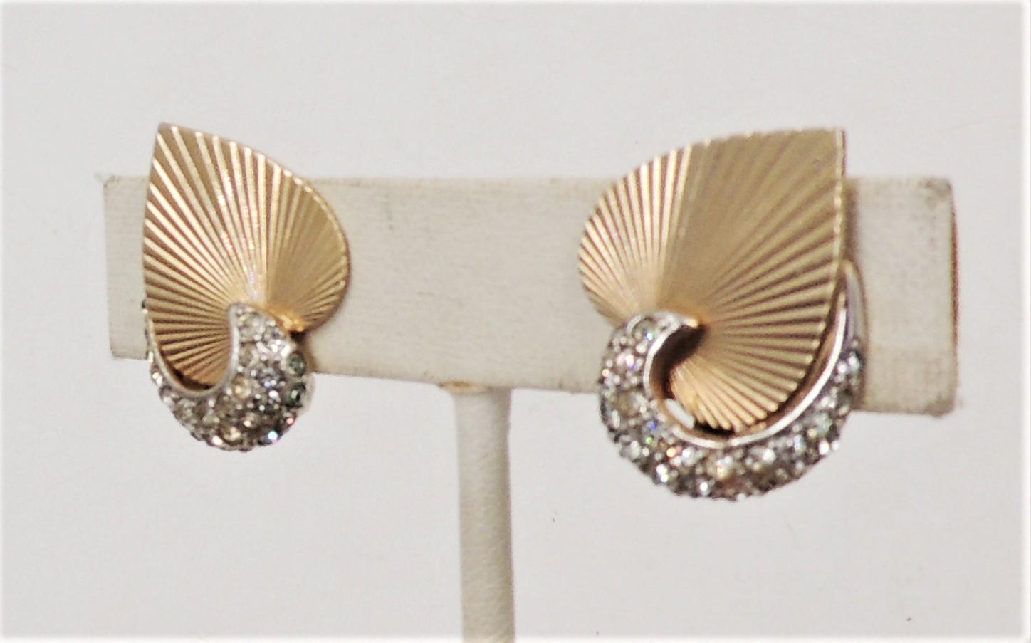 Women's Vintage 1950s Signed Boucher Goldtone & Pave Rhinestone Heart Clip Back Earrings
