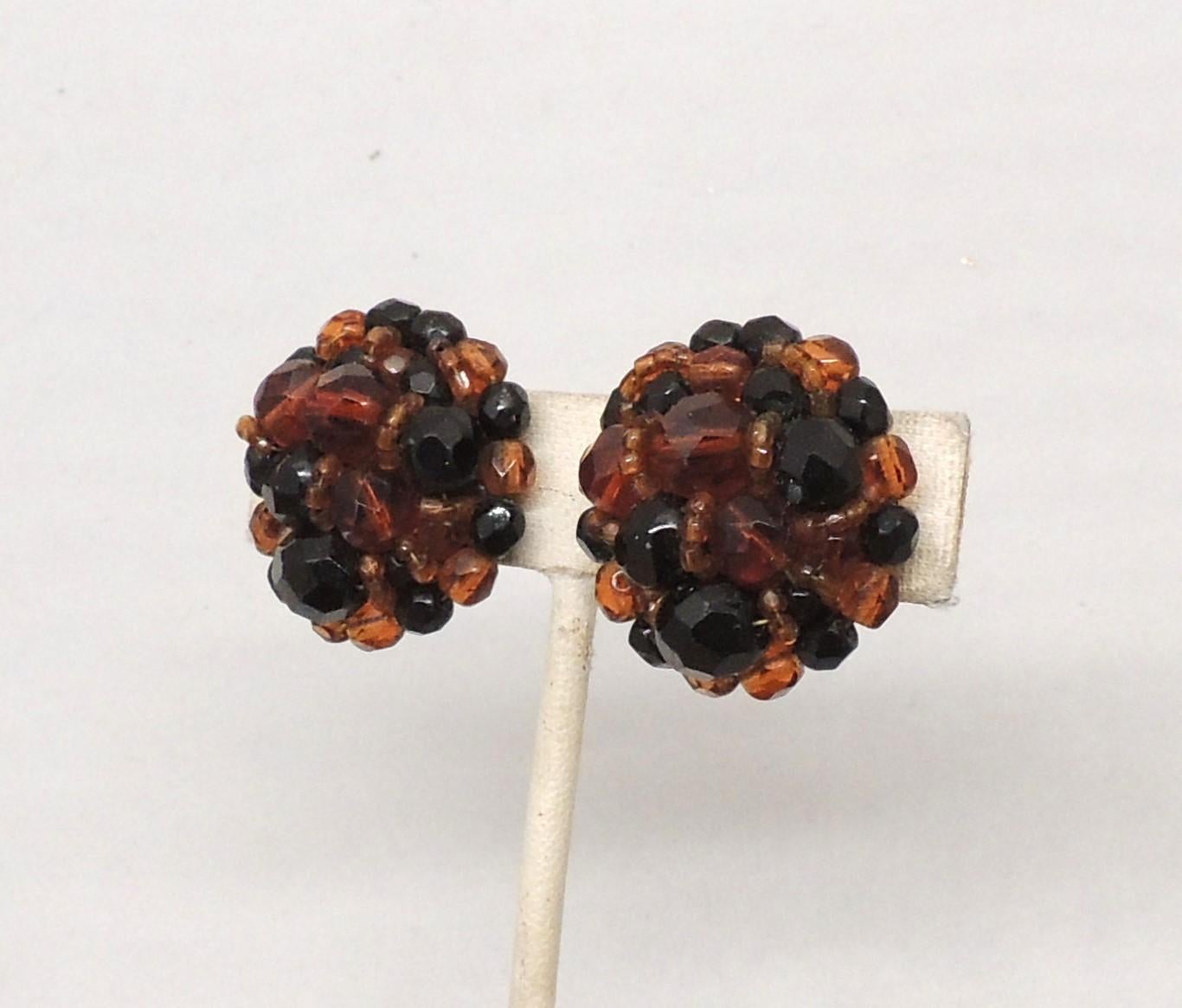 Modern Vintage 1950s Signed Coppola e Toppo Italy Brown & Black Beaded Clip Earrings For Sale