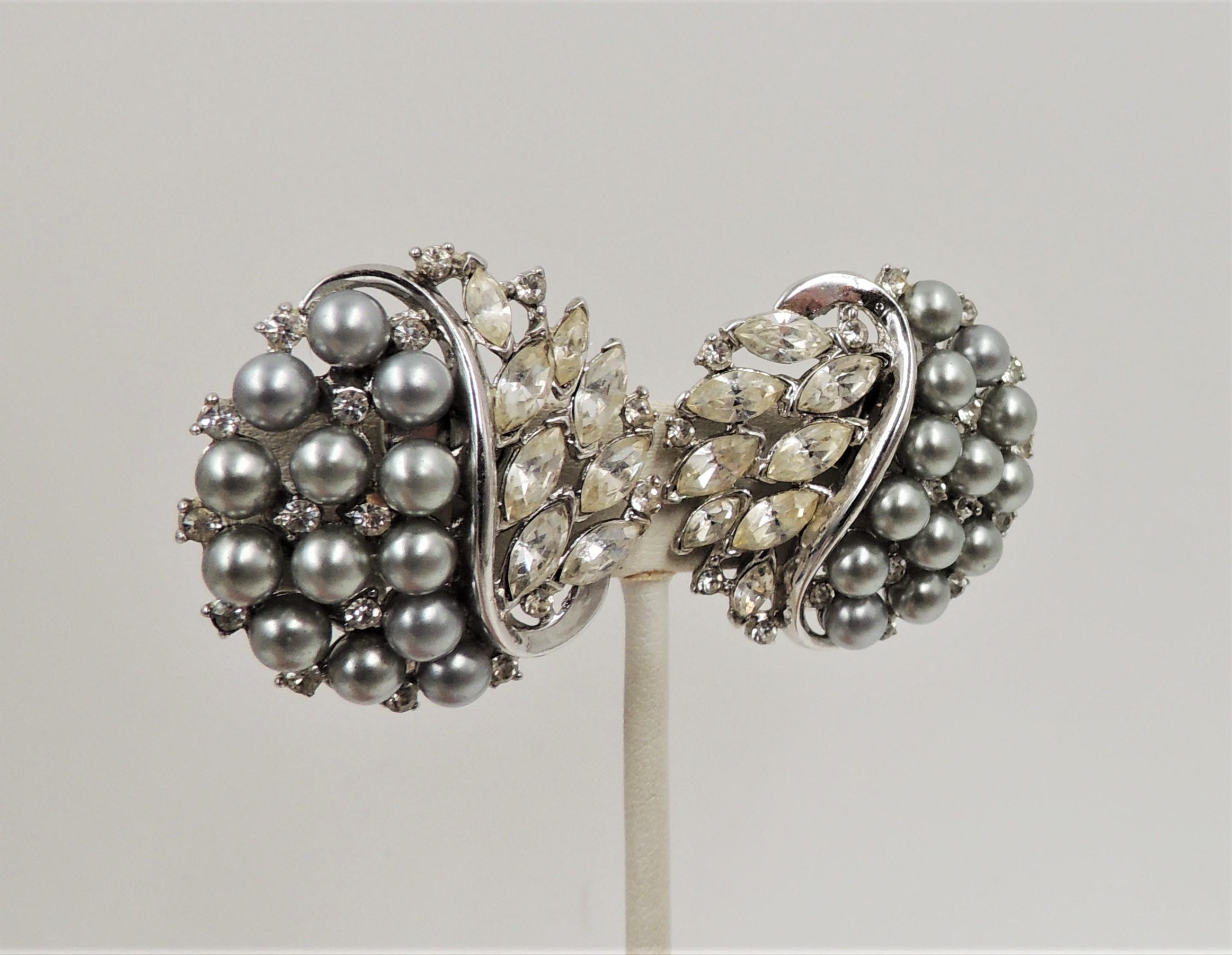 Women's Vintage 1950s Signed Crown Trifari Faux-Black Pearl & Rhinestone Clip Earrings For Sale