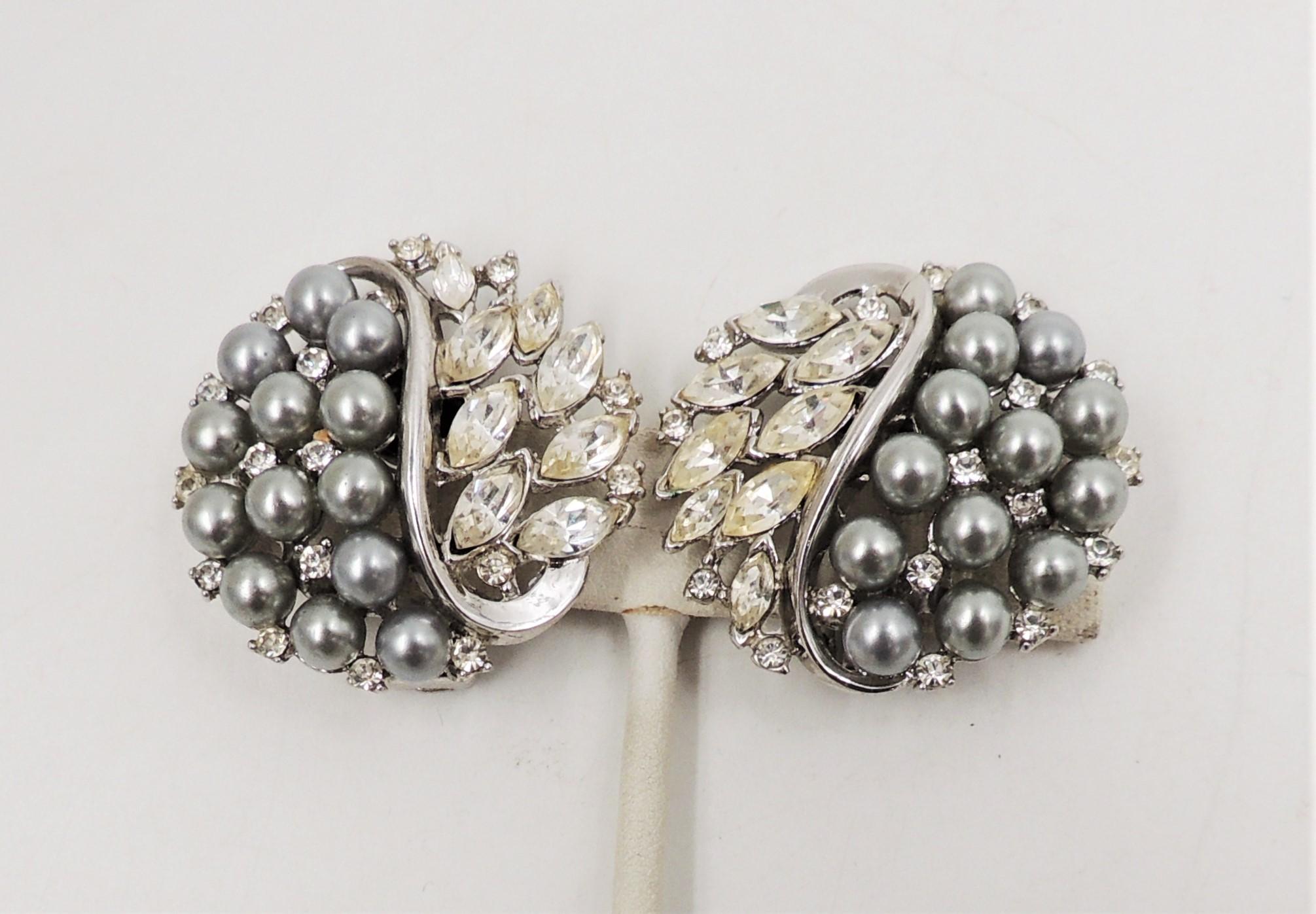 Vintage 1950s Signed Crown Trifari Faux-Black Pearl & Rhinestone Clip Earrings For Sale 2