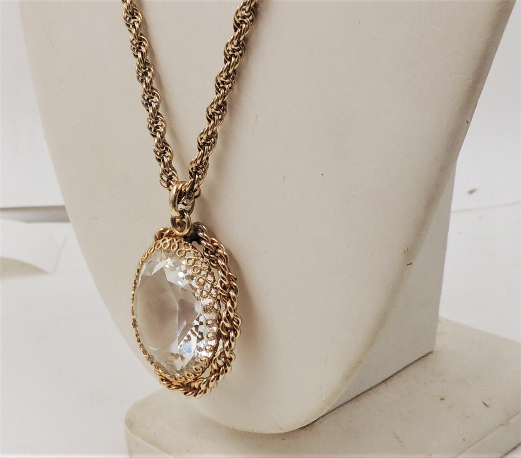 VIntage 1950s Signed Napier Goldtone Clear Rhinestone Pendant Necklace In Excellent Condition For Sale In Easton, PA