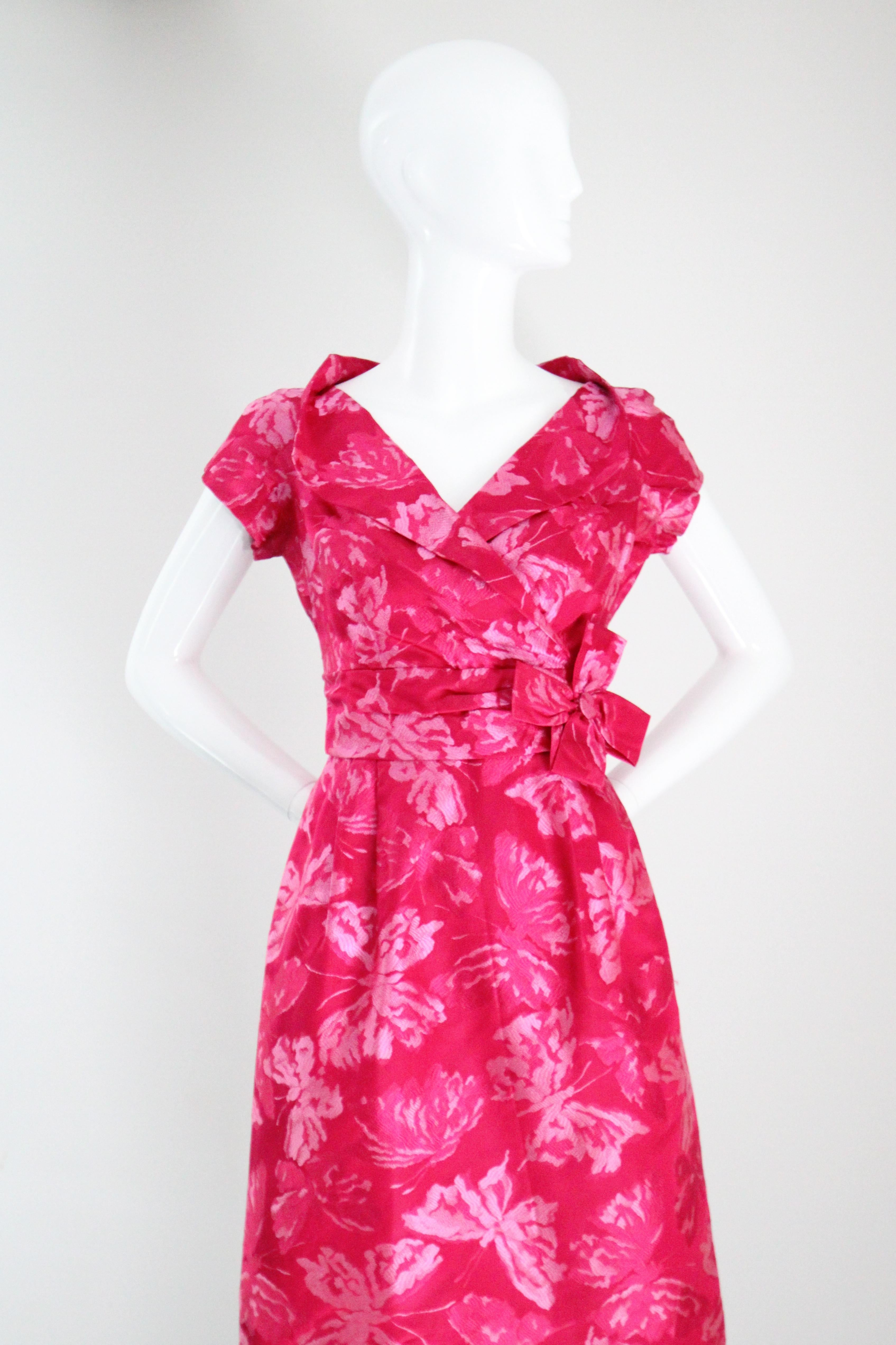 Vestido mariposa brocado seda vintage años 50 UK 8-10 US 4-6 Rojo