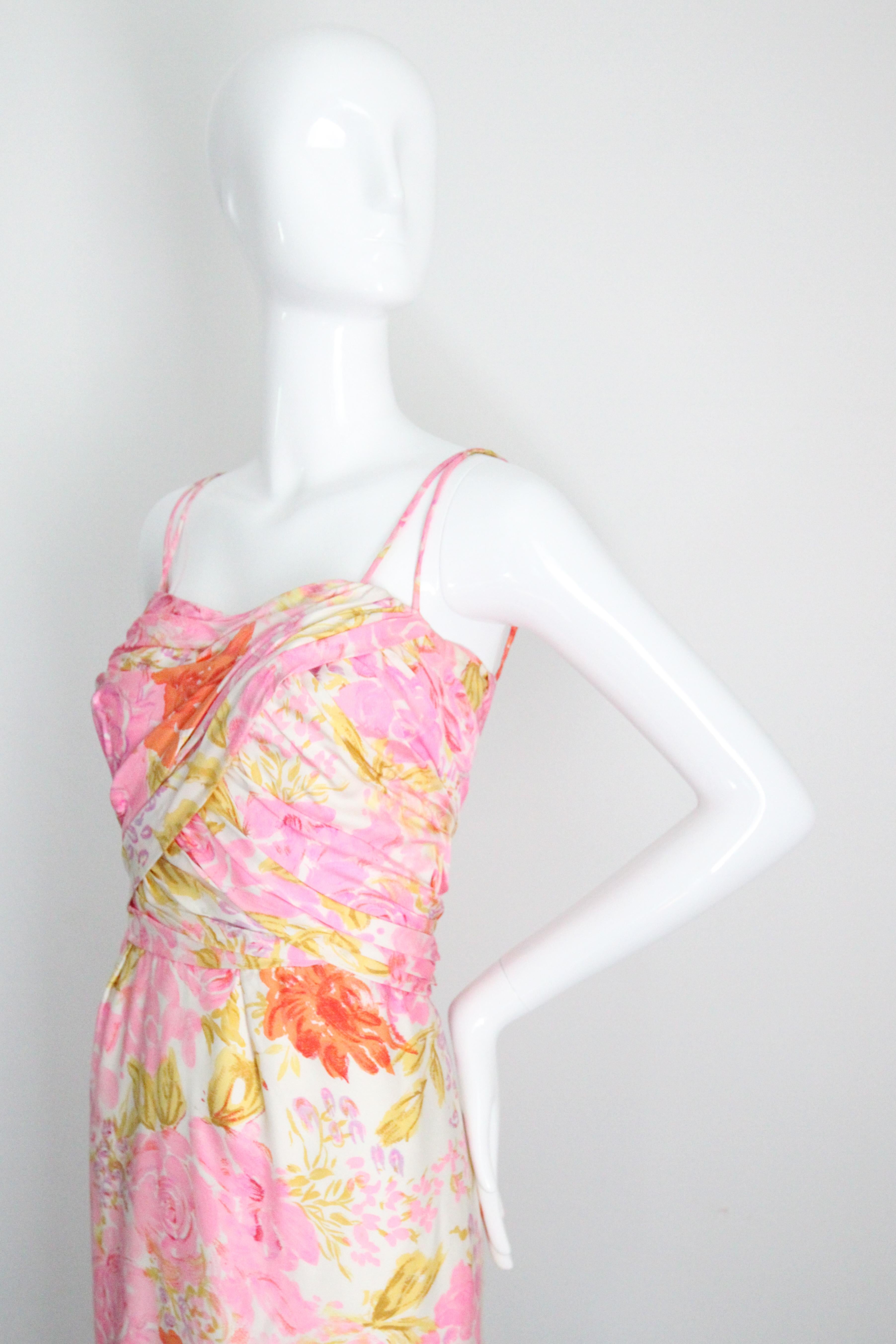 Vintage 1950's Silk Floral Wiggle Dress Silk Pleated Cocktail Dress UK 10 US 6 For Sale 3