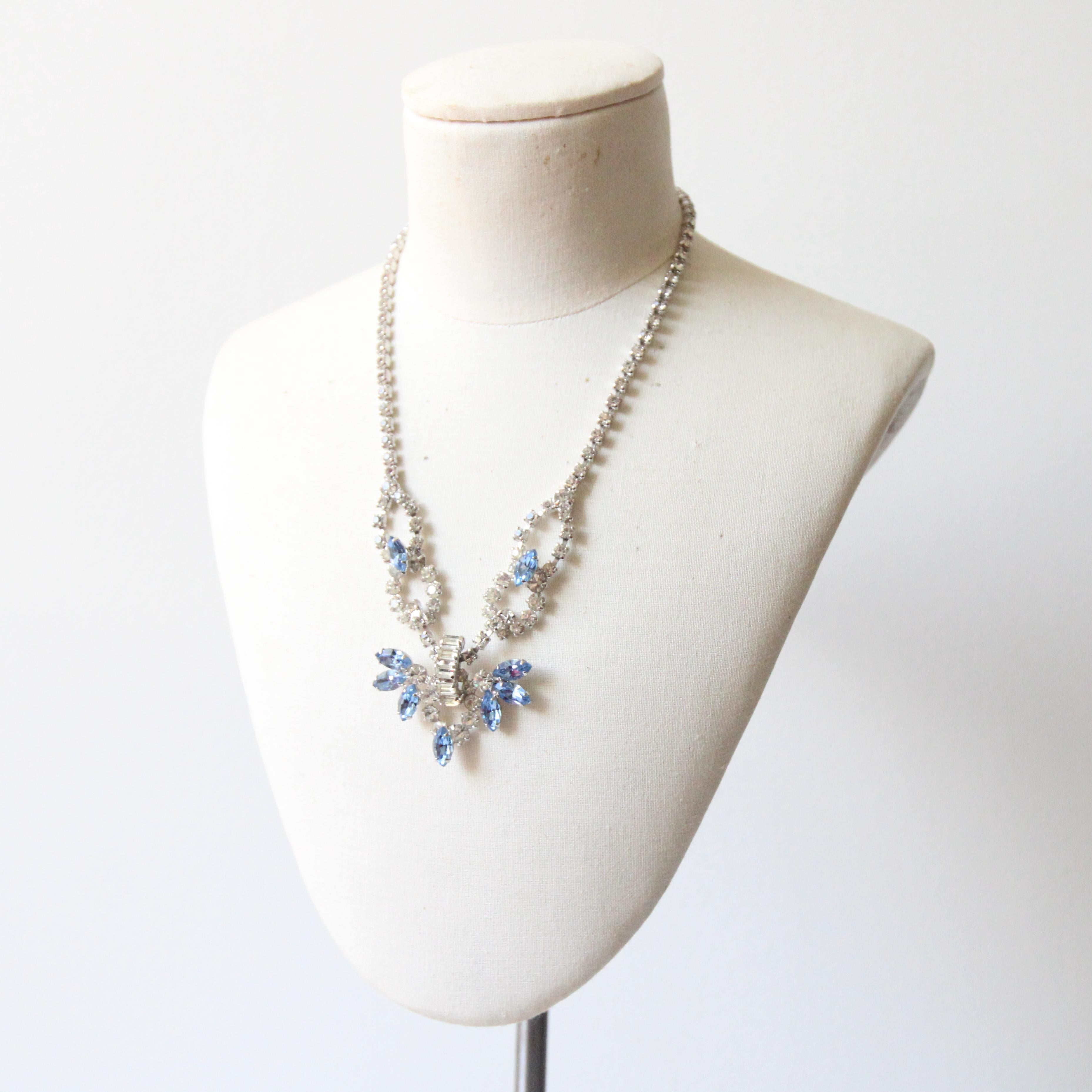 Art Deco Vintage 1950's Silver Rhinestone Ice Blue Rhinestone Statement Necklace For Sale