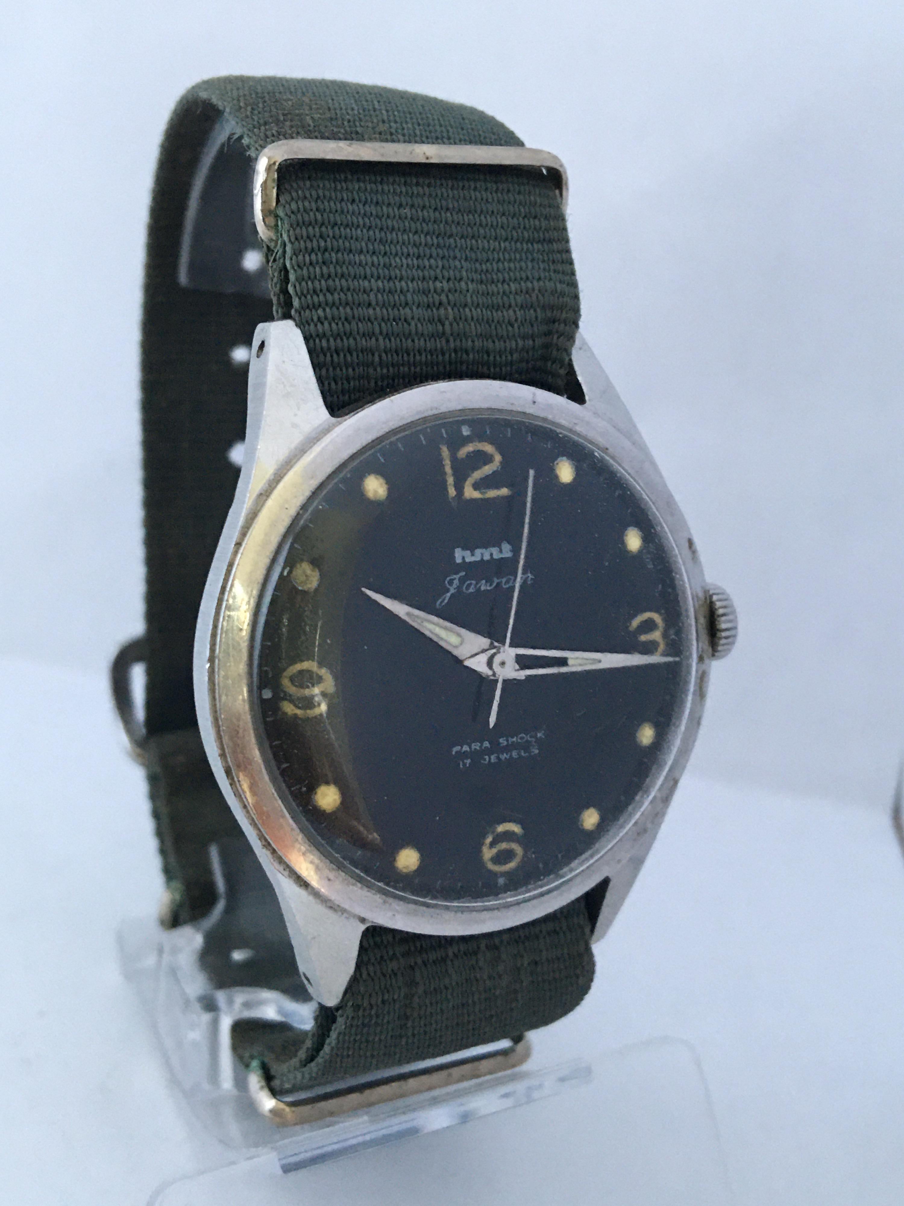 Women's or Men's Vintage 1950s Stainless Steel Black Dial Mechanical Military Watch For Sale