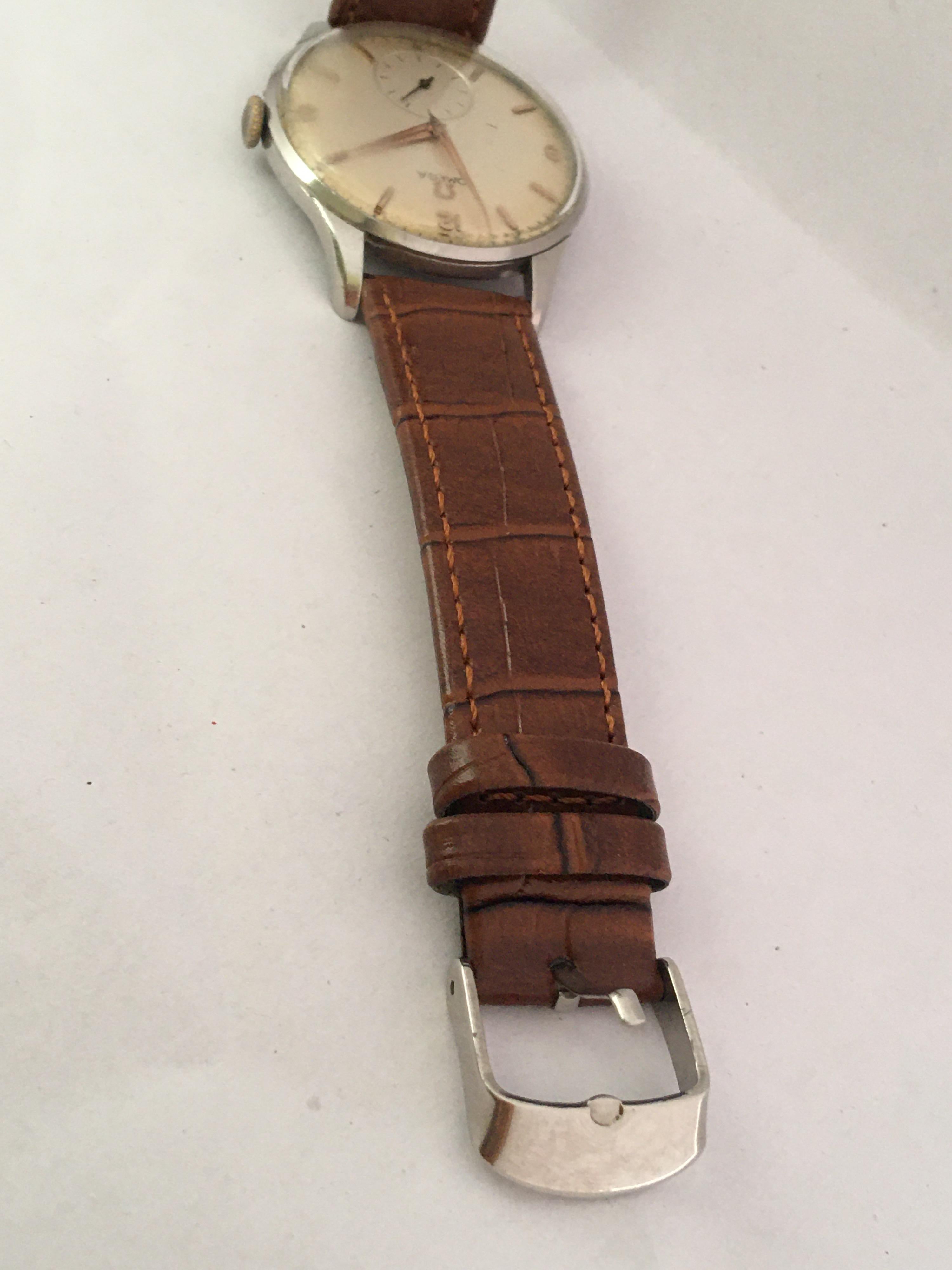 Vintage 1950s Stainless Steel Mechanical Omega Gentlemen’s Watch 3
