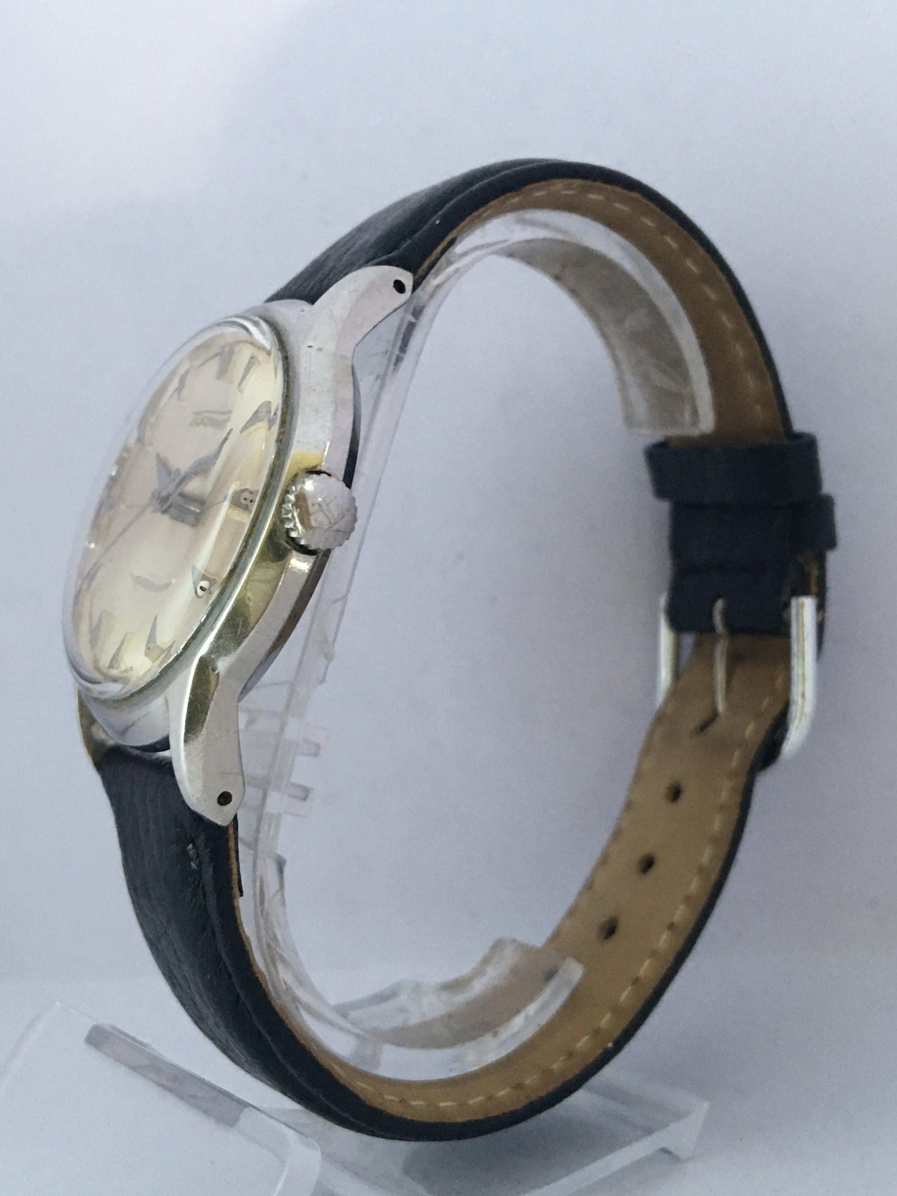 Vintage 1950s Stainless Steel Tissot Seastar Mechanical Wristwatch 1