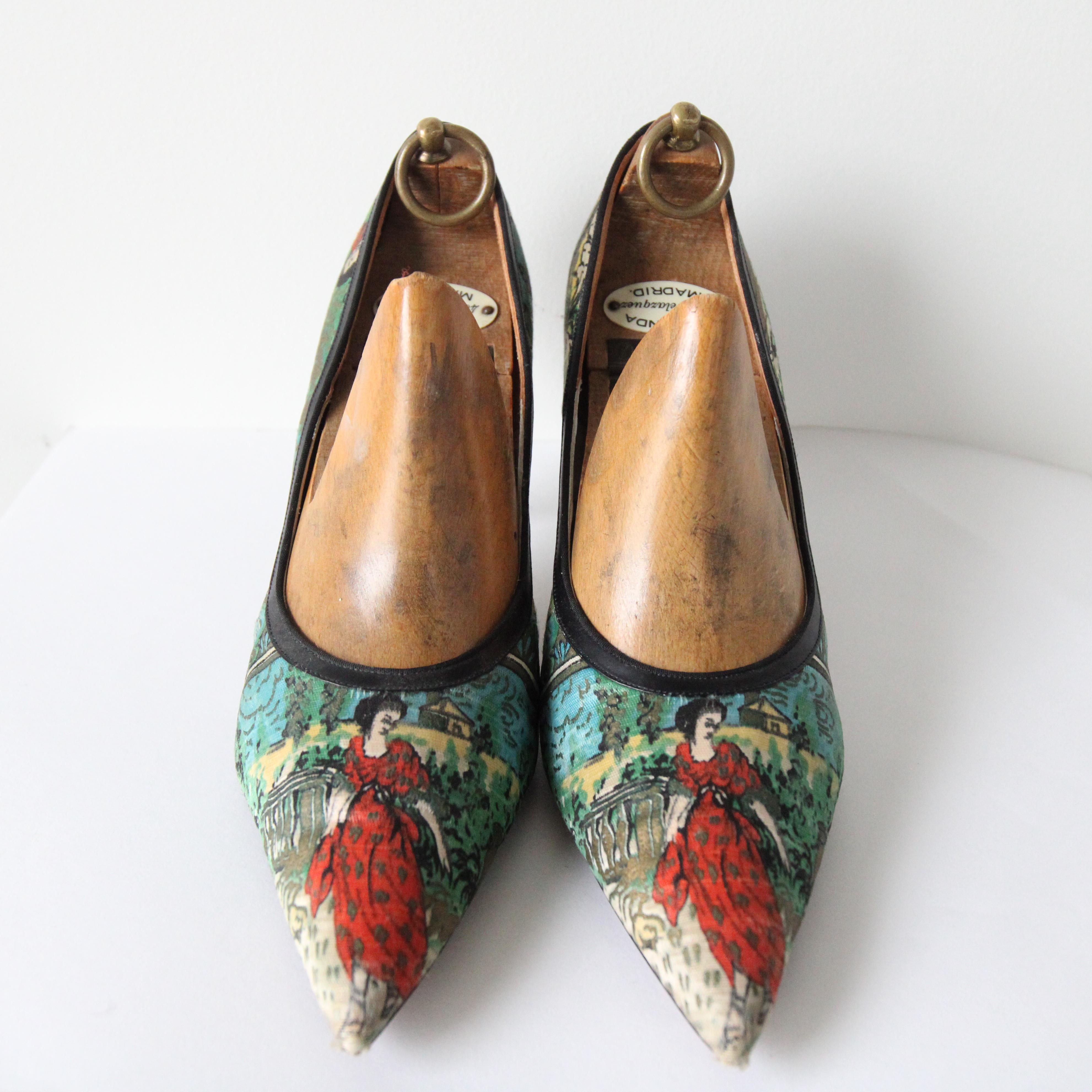 Vintage 1950's Stilettos Silk Printed Pointed Toe heels 1950 heels UK 5.5 US 7.5 For Sale 5