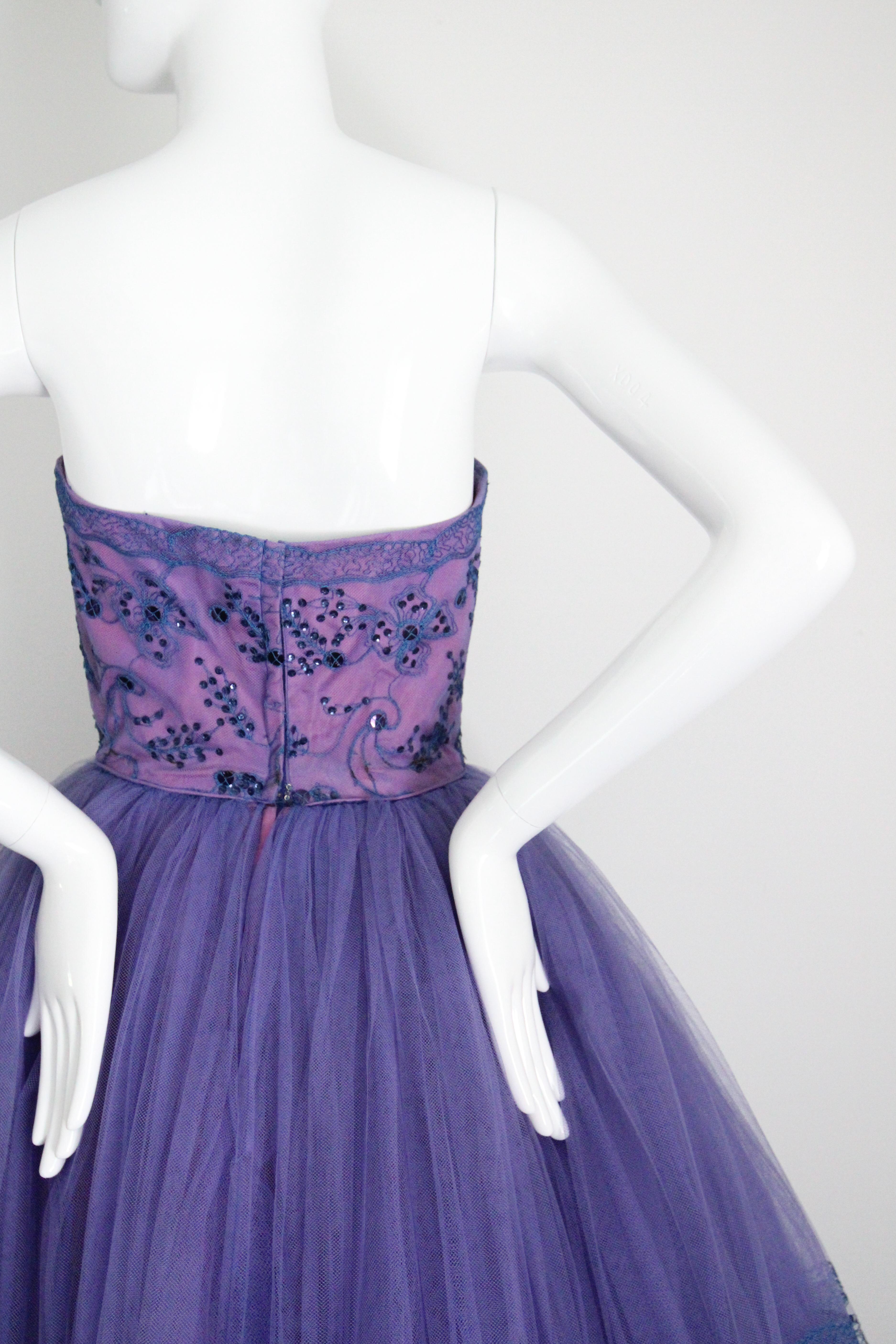 Abito da sera in tulle senza spalline vintage anni '50 Mary Carter UK 6 US 2 in vendita 7