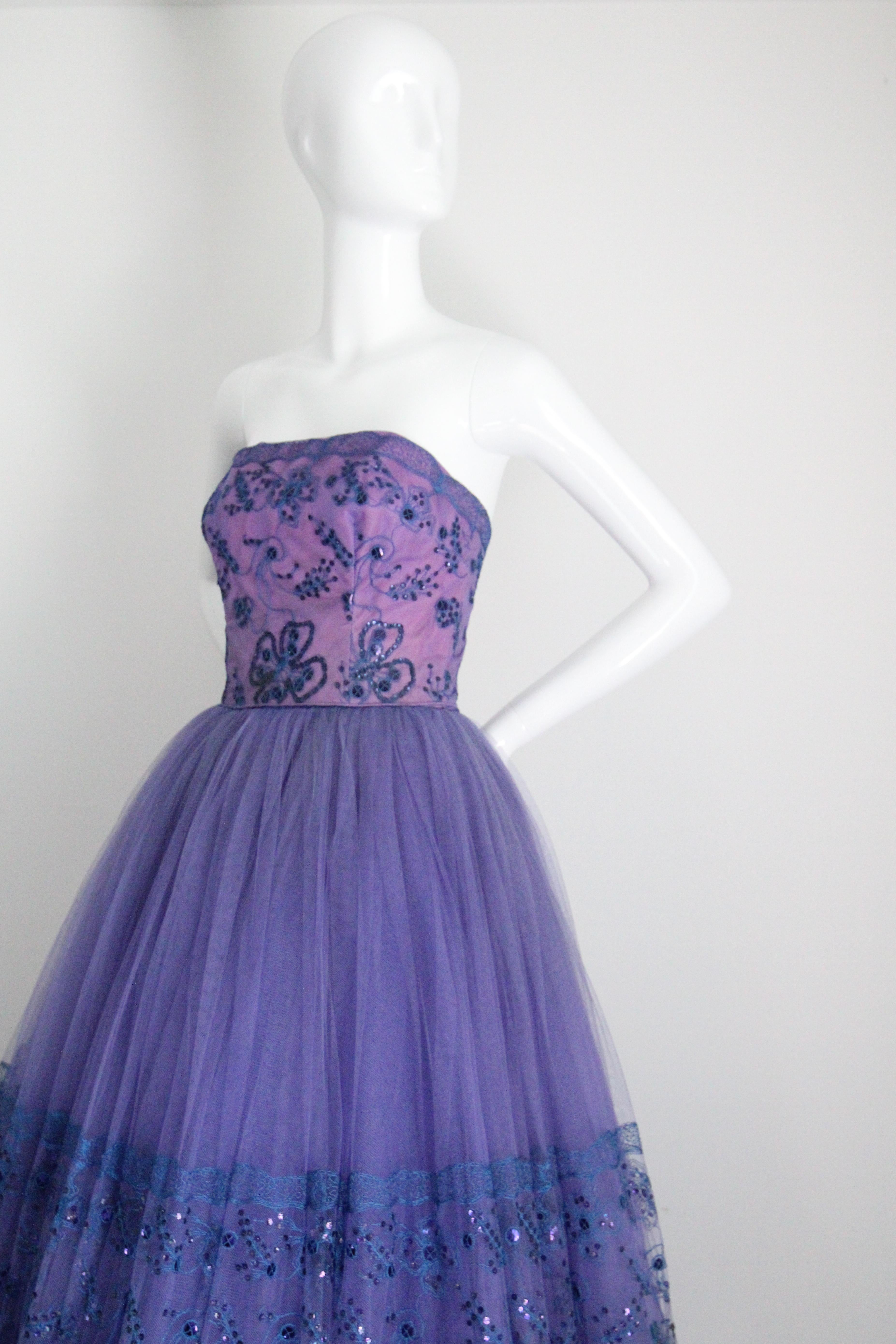 Abito da sera in tulle senza spalline vintage anni '50 Mary Carter UK 6 US 2 in vendita 3