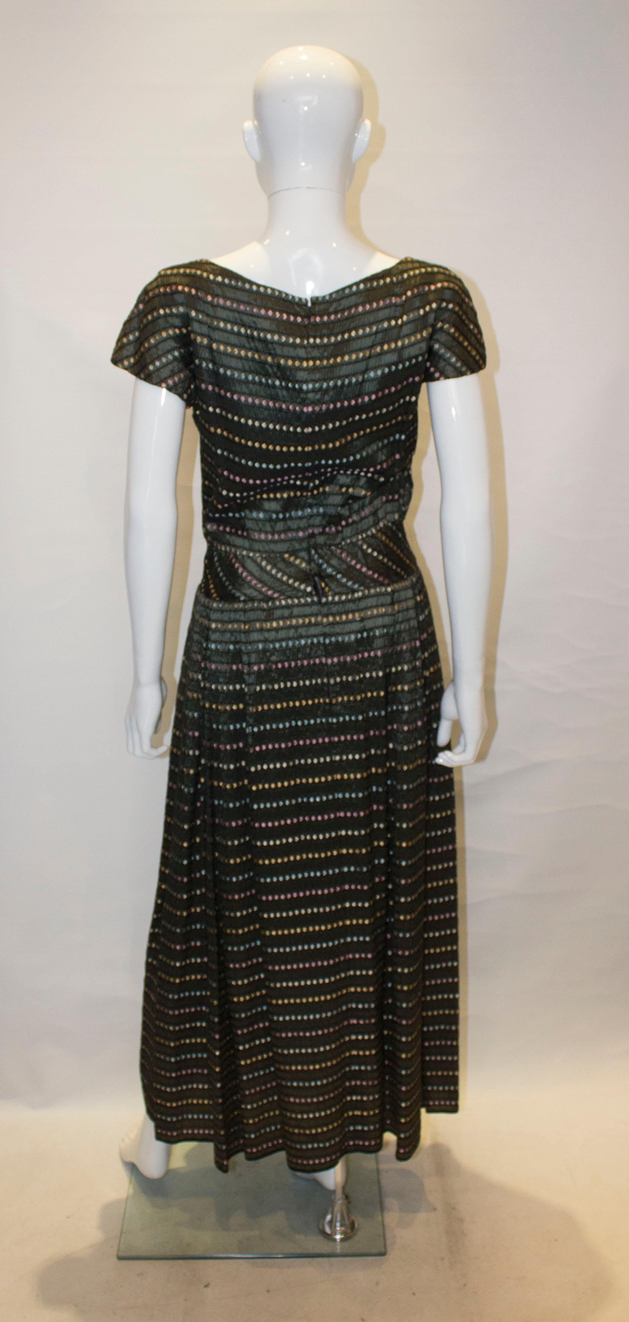 Vintage 1950s  Susan Small Gown  In Good Condition For Sale In London, GB