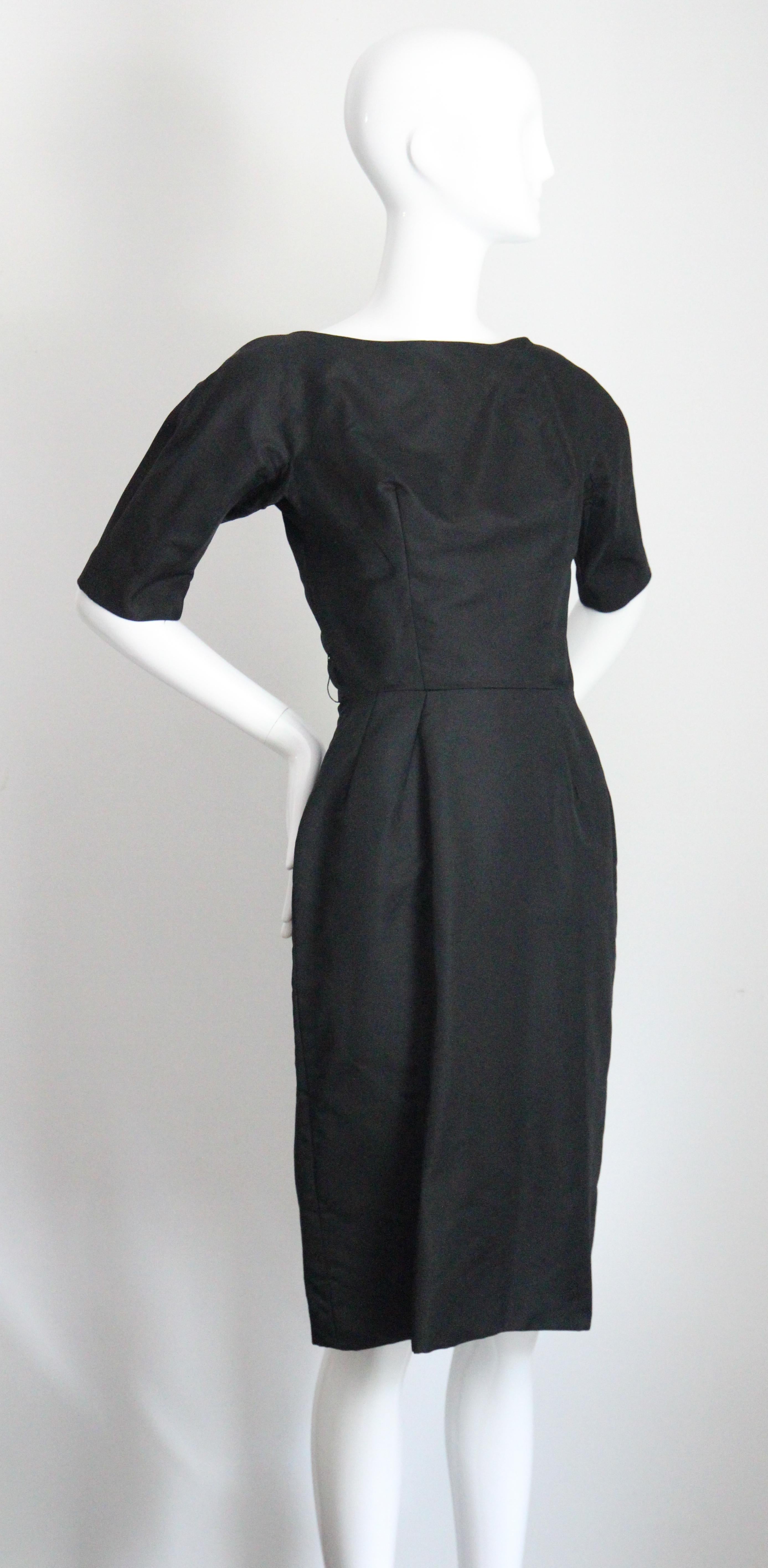 Vintage Años 50 Suzy Perette Vestido de cóctel negro Vestido de seda de los años 50 UK 6 US 2 Negro en venta
