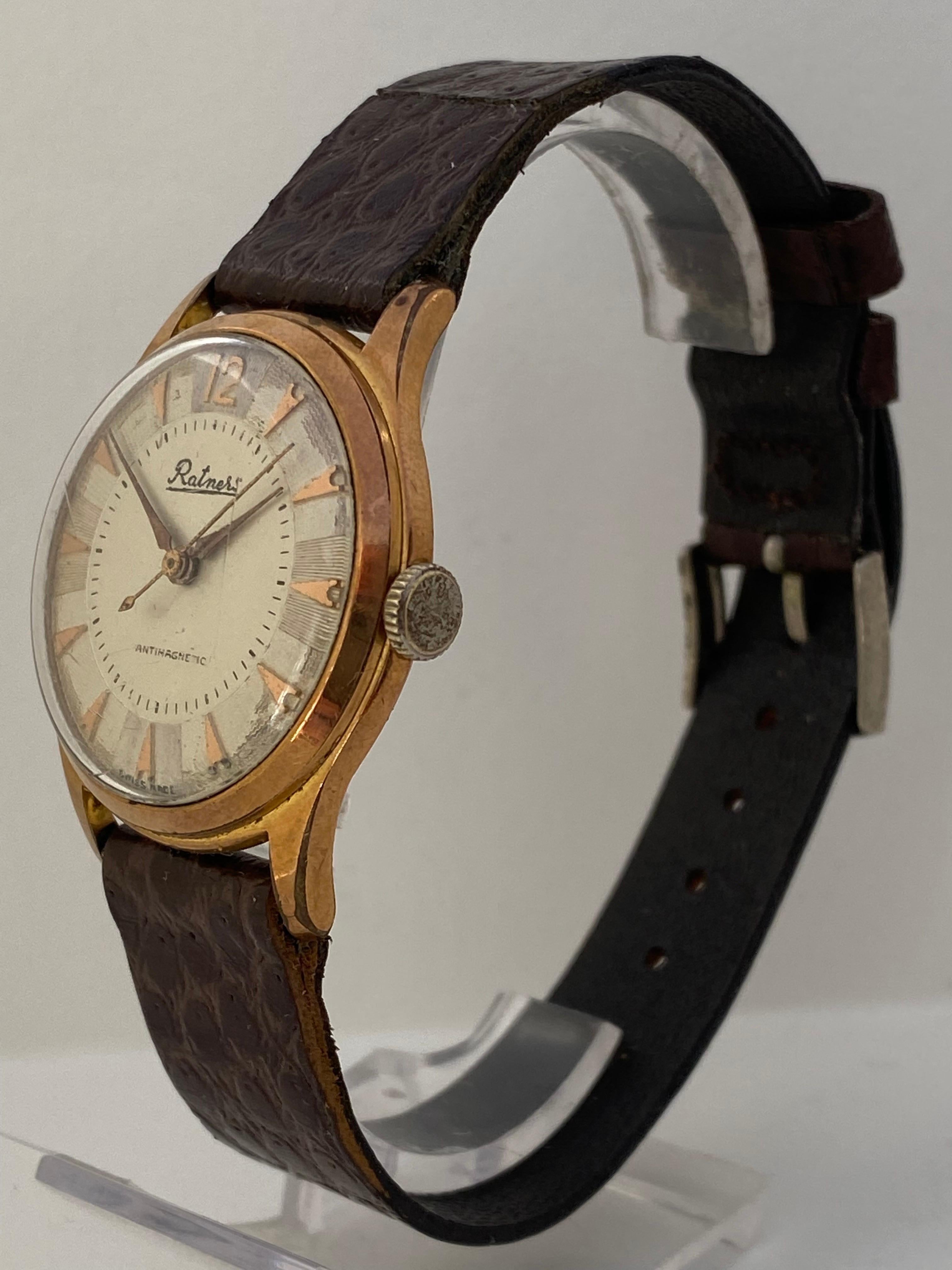 Vintage 1950’s Swift Second Swiss Mechanical Watch For Sale 11