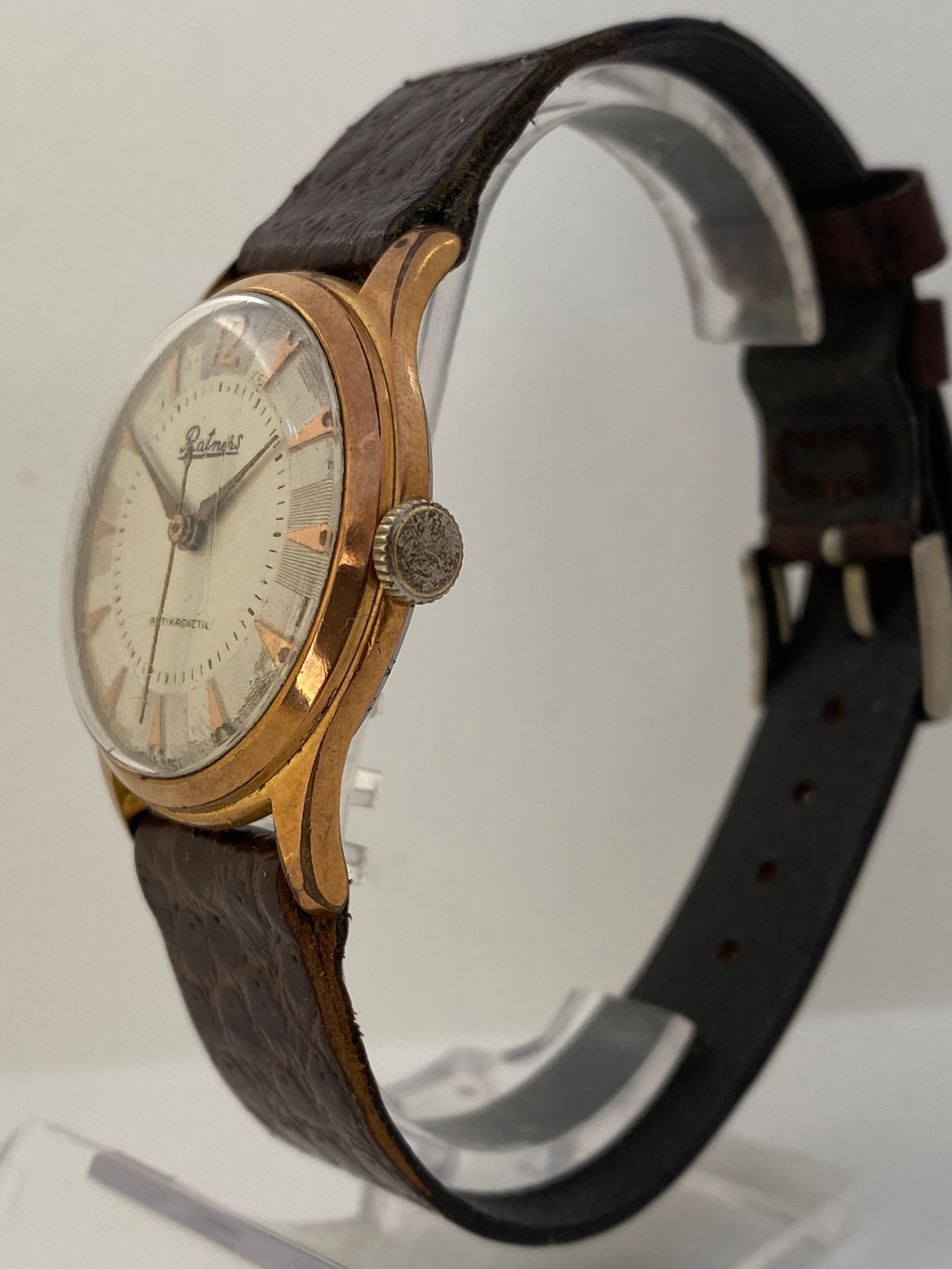 Vintage 1950’s Swift Second Swiss Mechanical Watch In Good Condition For Sale In Carlisle, GB