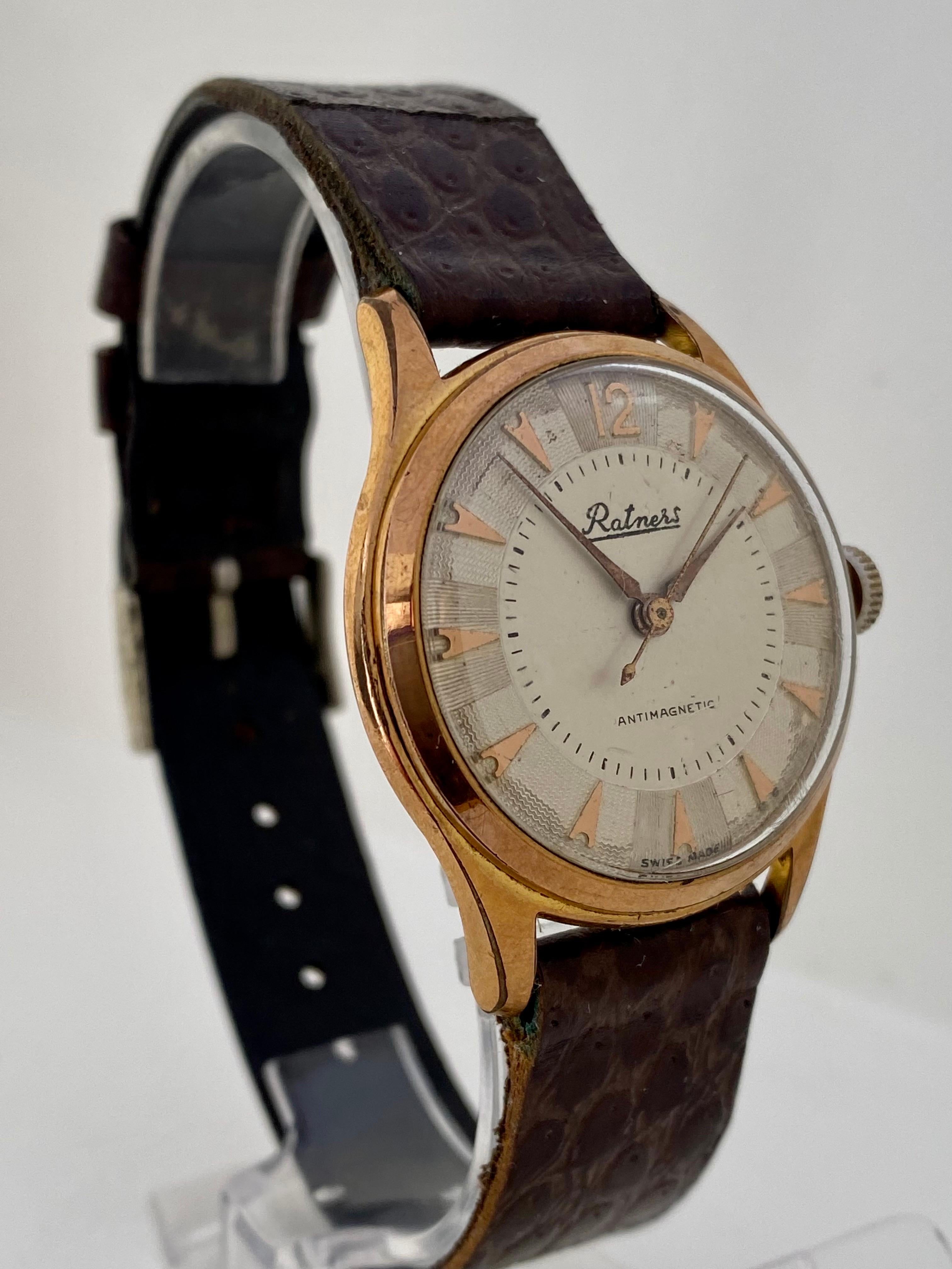 Vintage 1950’s Swift Second Swiss Mechanical Watch For Sale 4