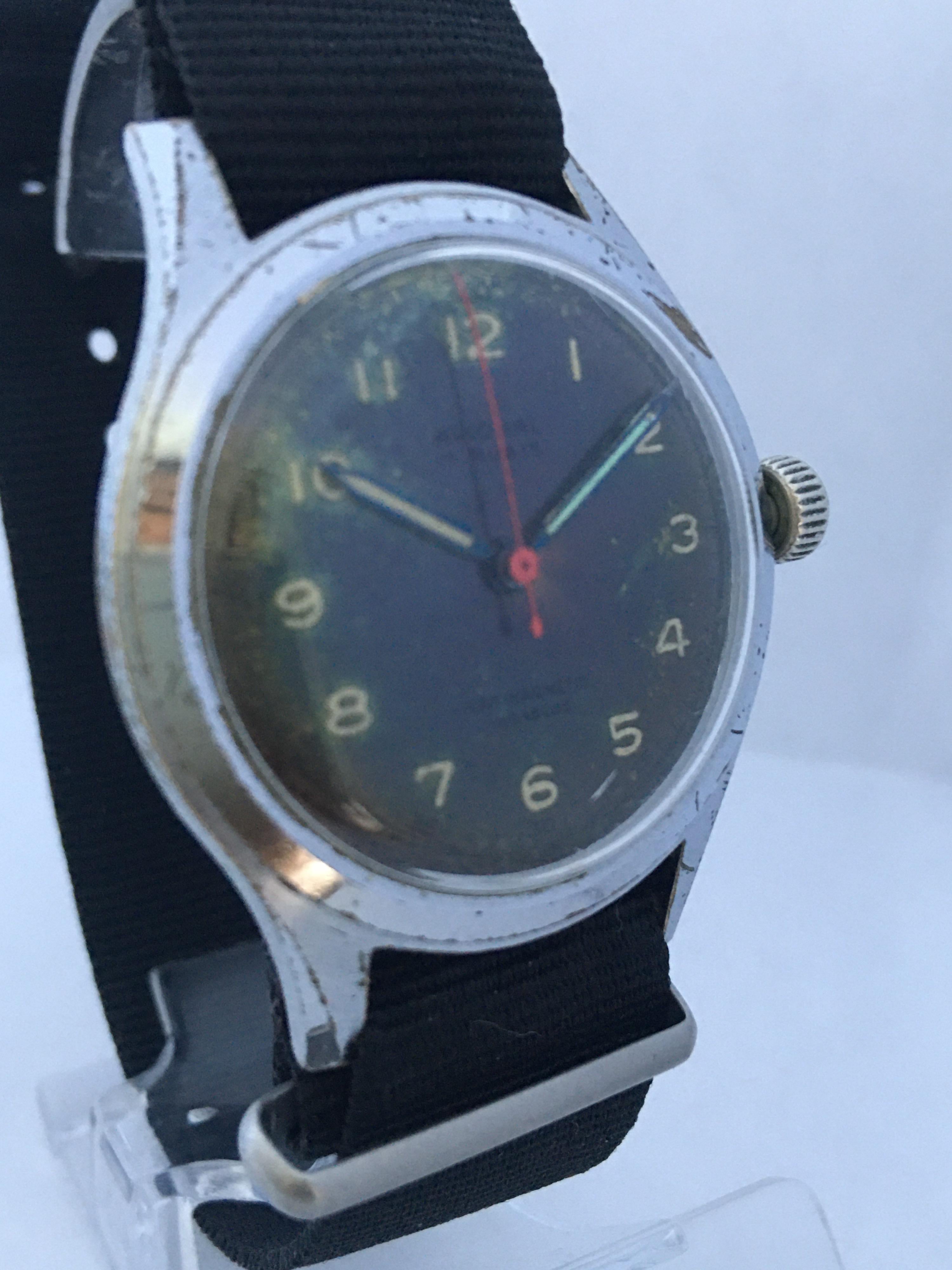 Vintage 1950s Swiss Mechanical Watch For Sale 8