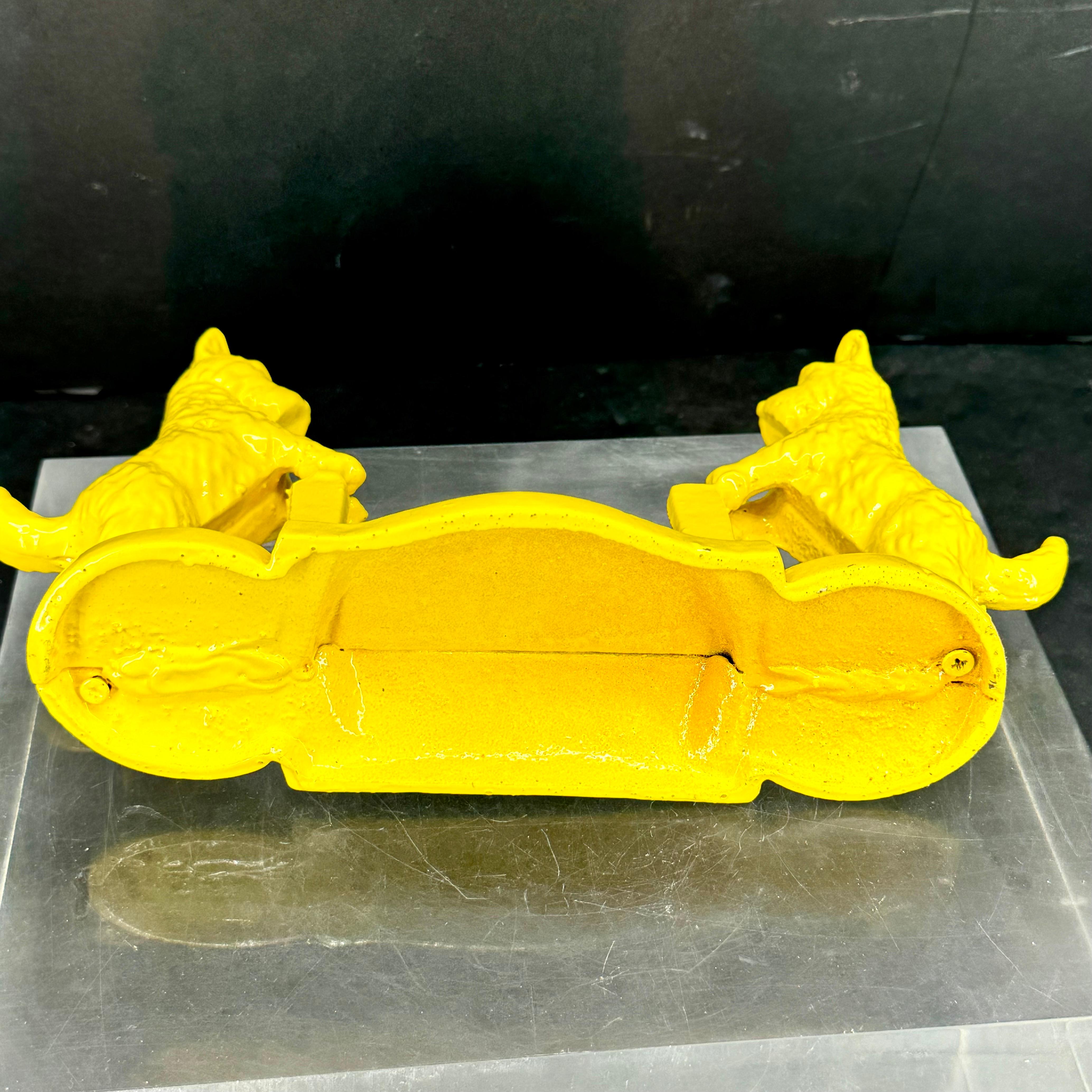 Vintage 1950's Terrier Dogs Business Card Holder Stand, Powder Coated Yellow For Sale 1
