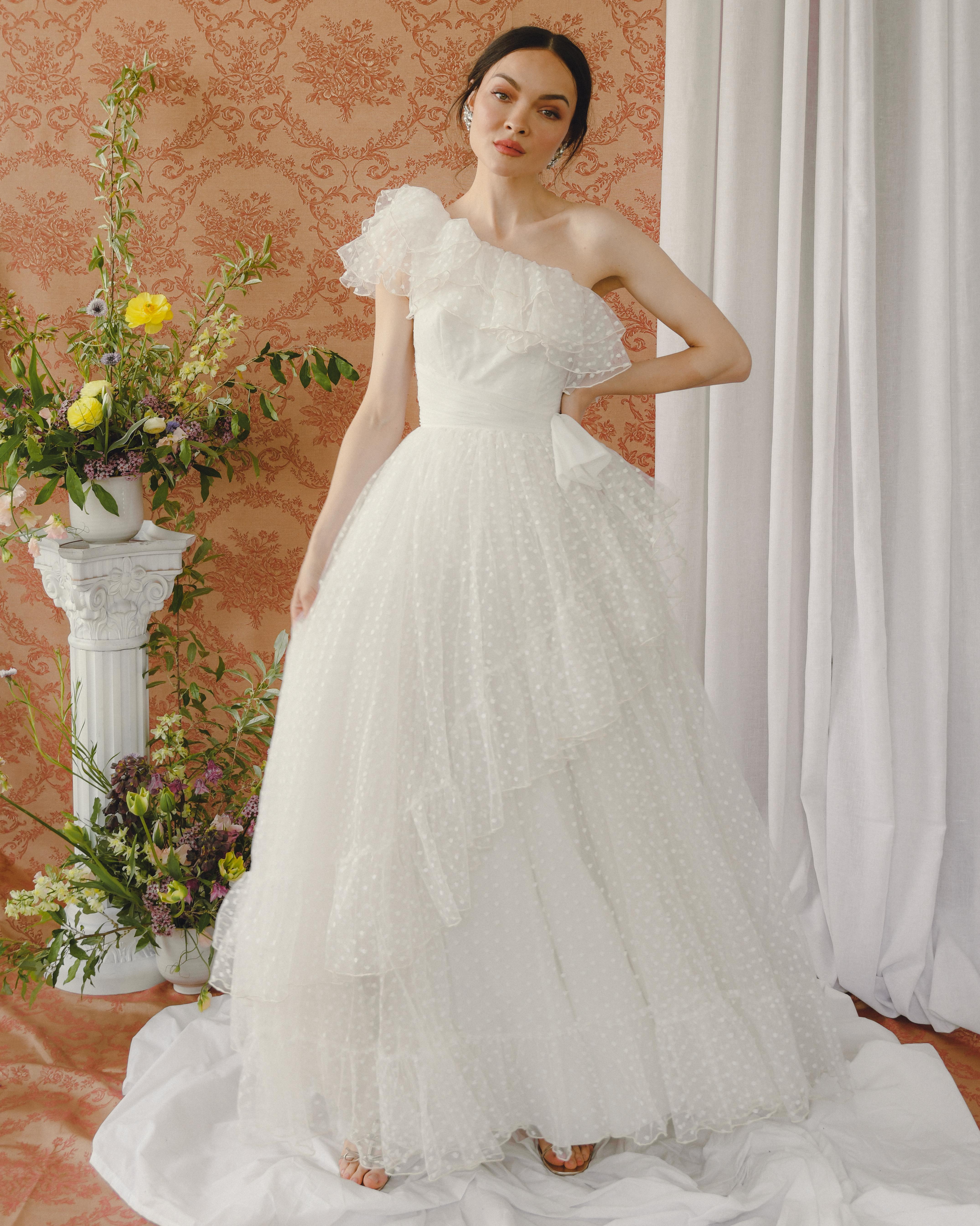 Women's VINTAGE 1950s TULLE ONE-SHOULDER GOWN For Sale