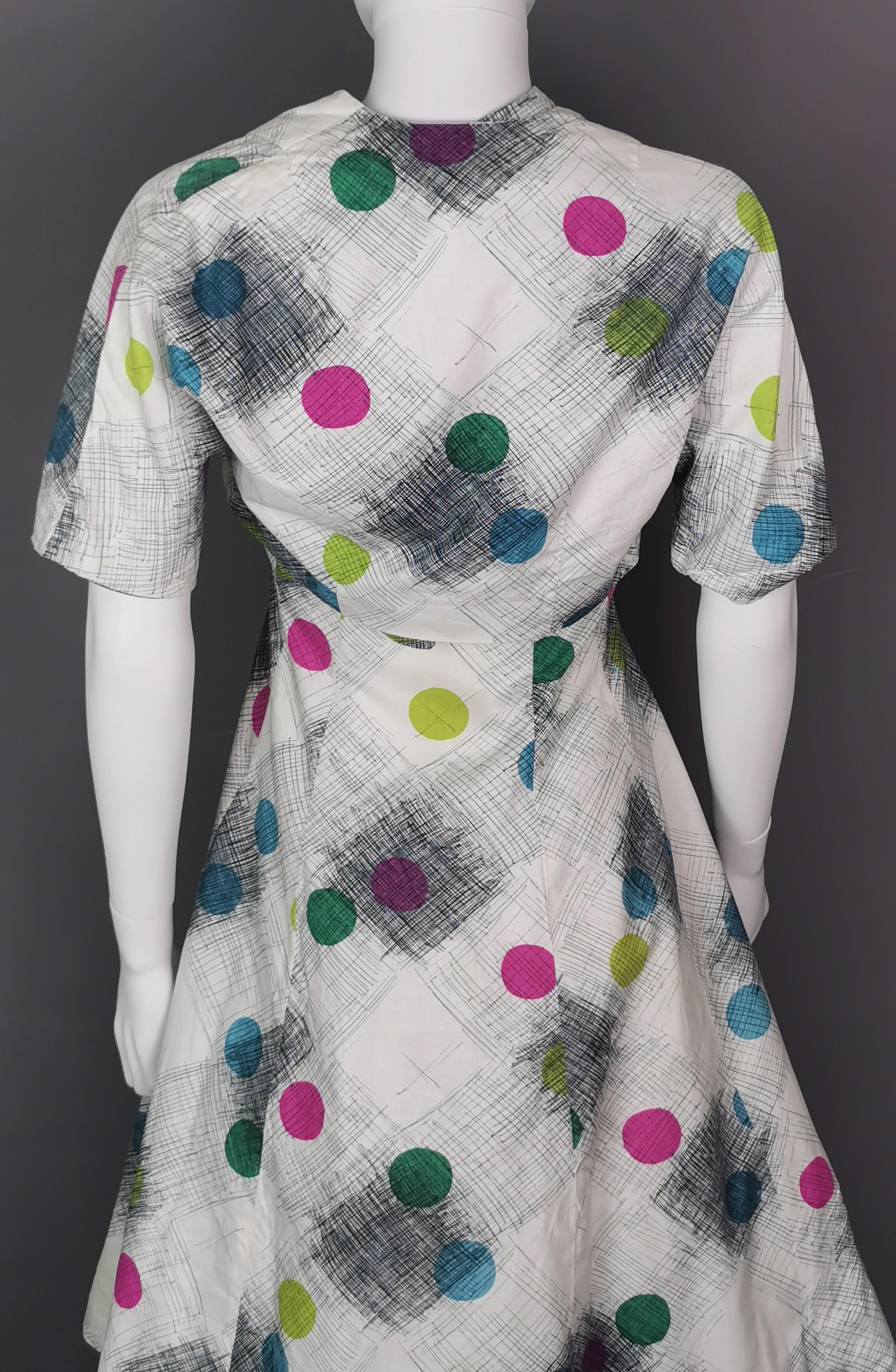 Vintage 1950s Two piece dress, space age  For Sale 11