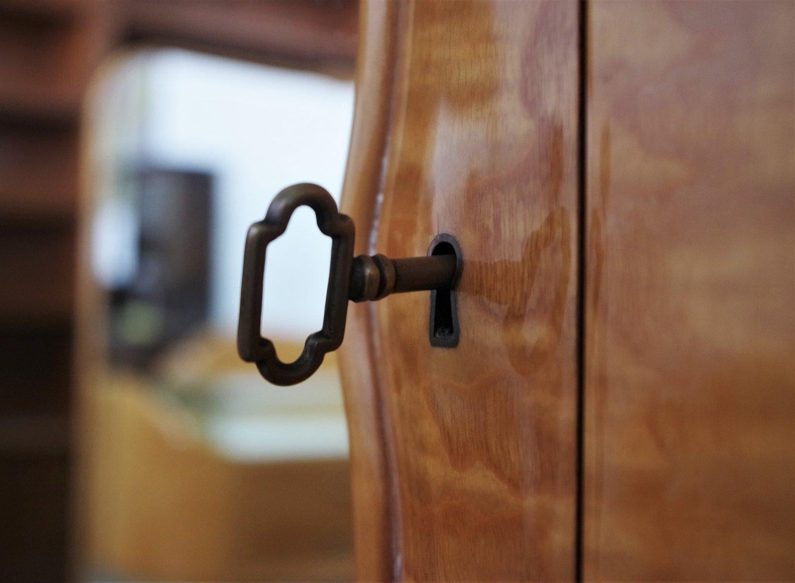 Vintage 1950s Walnut Bedroom Set in the style of Borsani For Sale 3