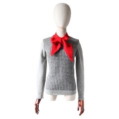 Vintage 1950's Wool Jumper Pussy Bow Dogtooth Wool Hand Knitted Sweater UK 10