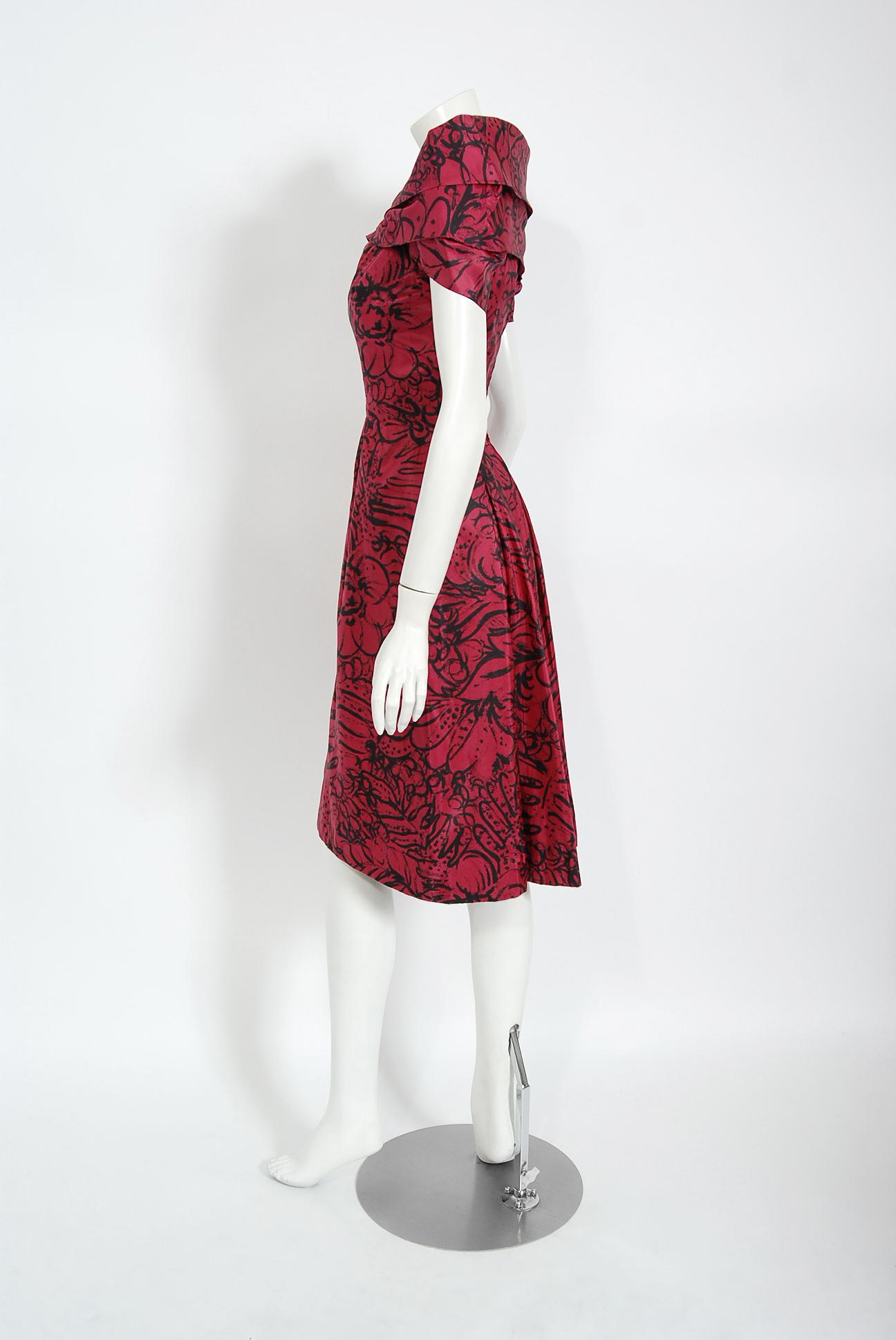 Vintage 1950's Worth Couture Shocking Pink Floral Print Silk Shawl-Collar Dress For Sale 1