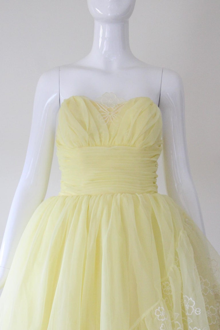 Vintage 1950's Yellow Strapless Evening Gown Sweetheart Neckline US 4 UK 8  at 1stDibs