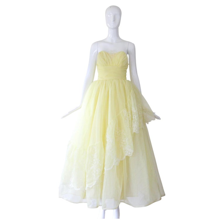 Vintage 1950's Yellow Strapless Evening Gown Sweetheart Neckline US 4 UK 8  For Sale at 1stDibs