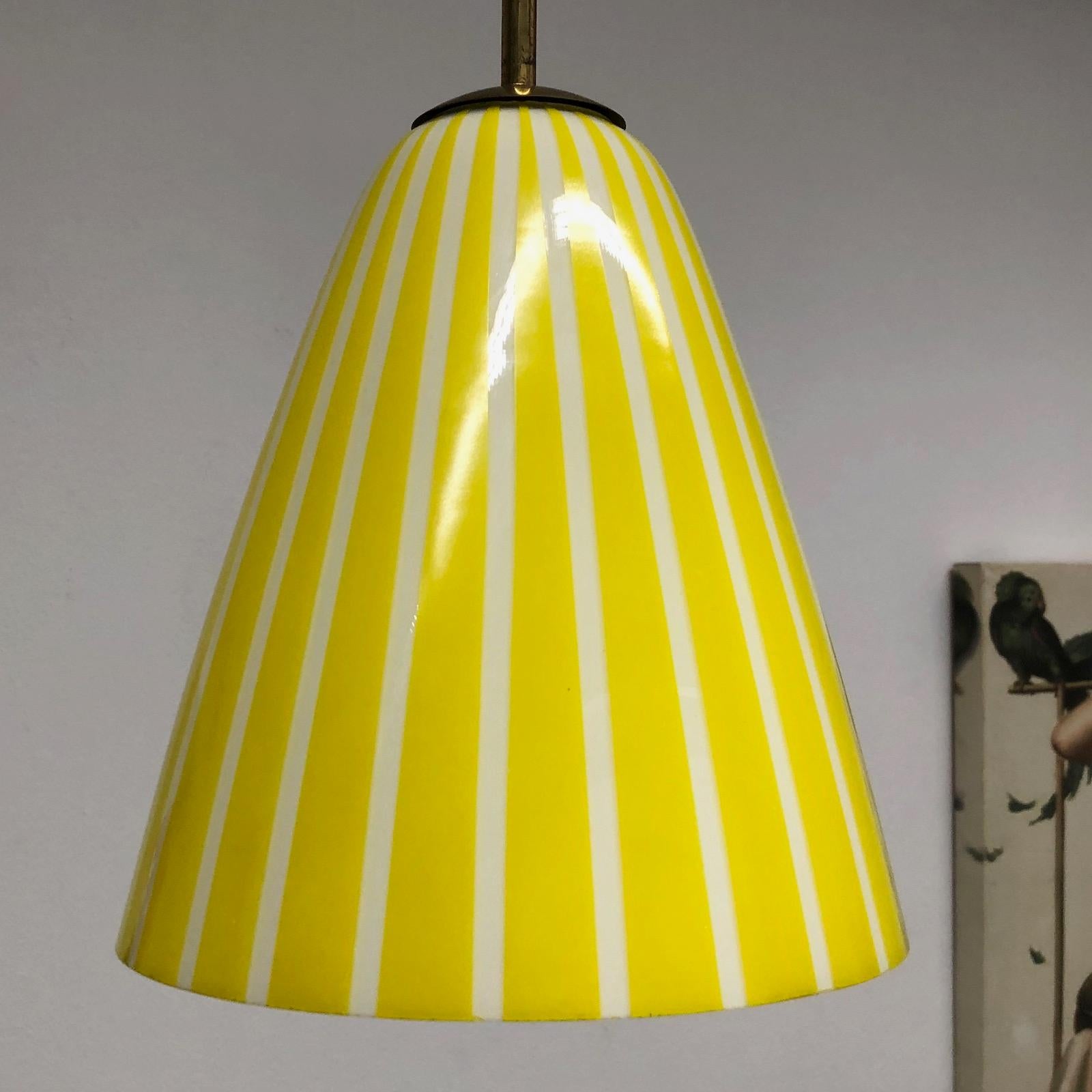 Mid-Century Modern Vintage 1950s Yellow White striped Glass Stilnovo Style Pendant Light For Sale