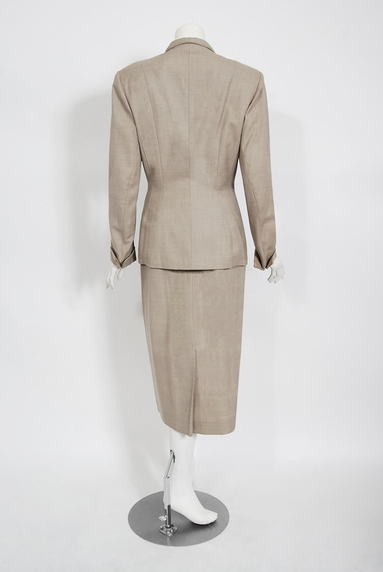 Women's Vintage 1954 Lilli-Ann Documented Dove Gray Pintuck Stripe Jacket Hourglass Suit