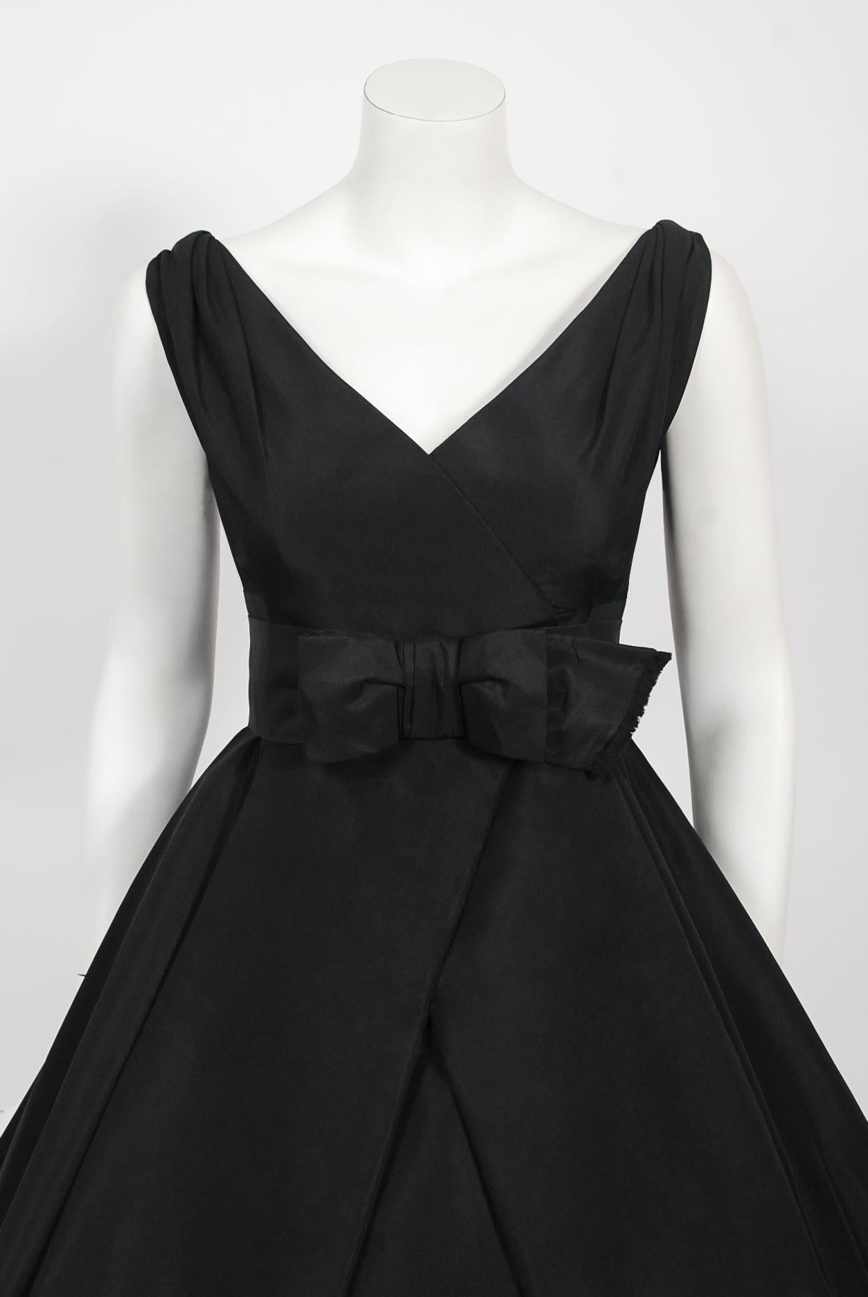 Vintage 1956 Christian Dior Haute Couture Documented Black Silk 'New Look' Dress In Good Condition In Beverly Hills, CA