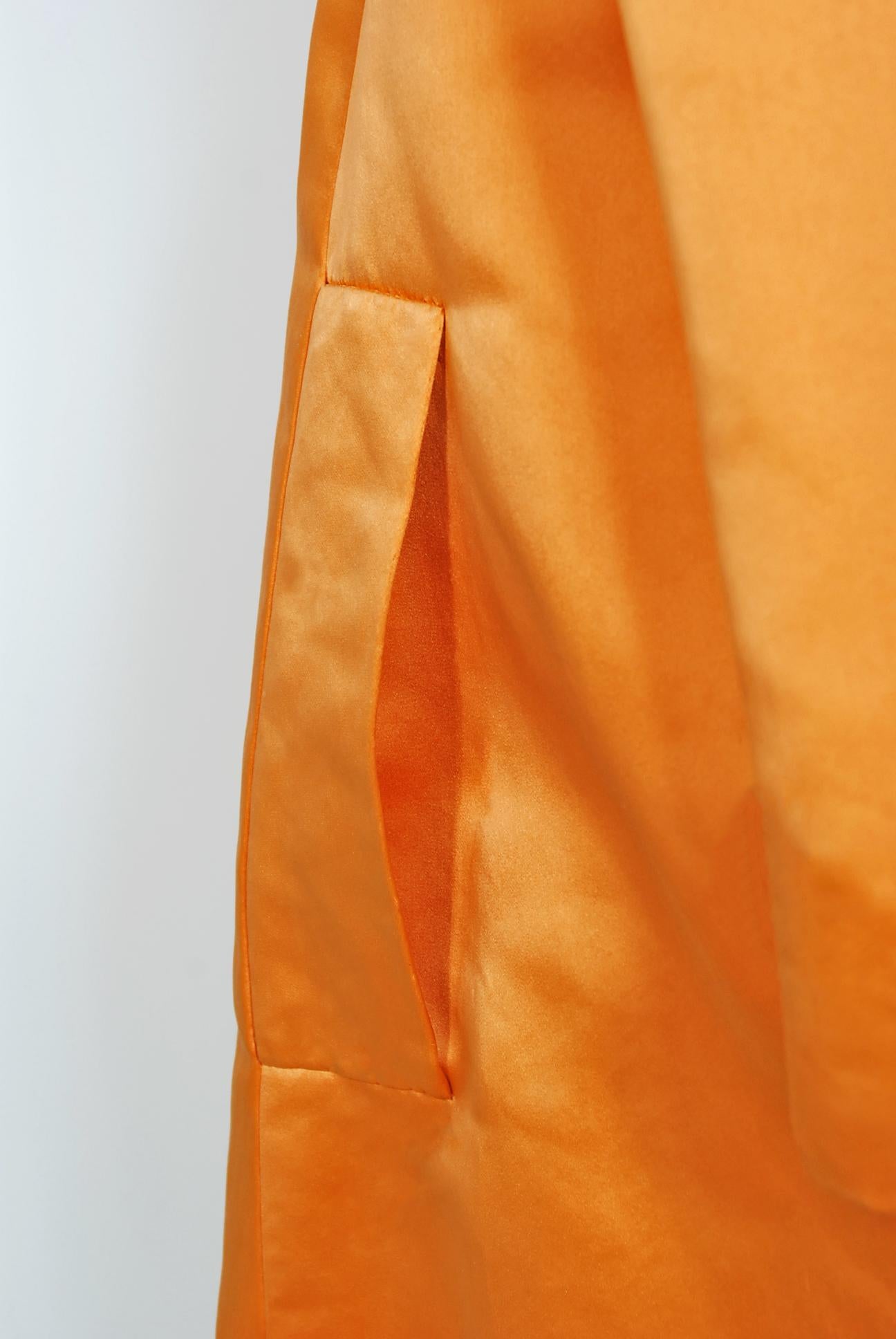 Veste manteau swing vintage en satin duchesse orange Balenciaga Haute Couture, 1958  en vente 1